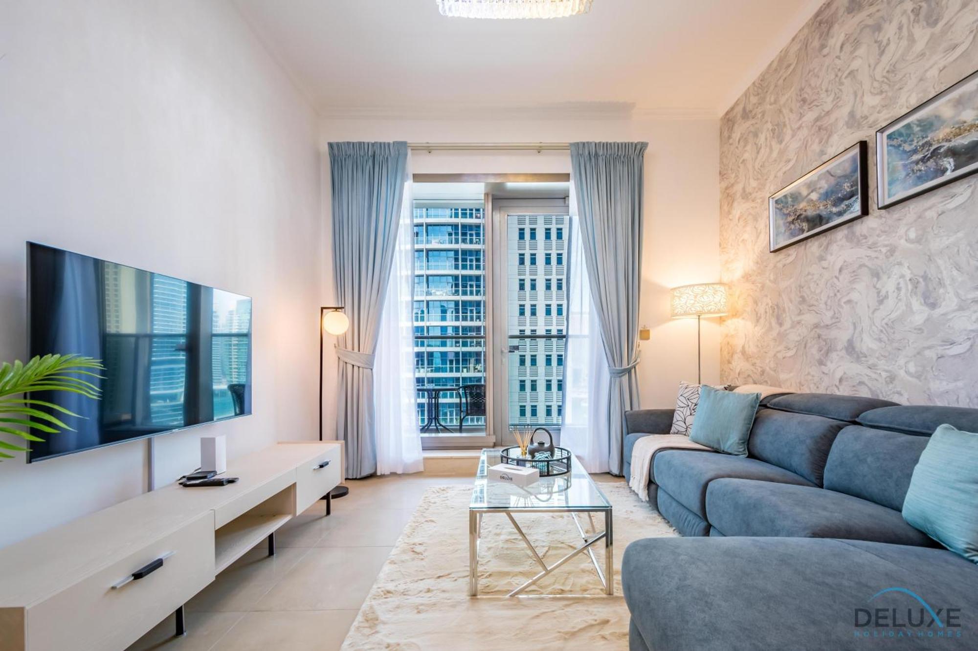 Apartment Spacious 2br At Sparkle Tower, Marina By Deluxe Homes Dubai