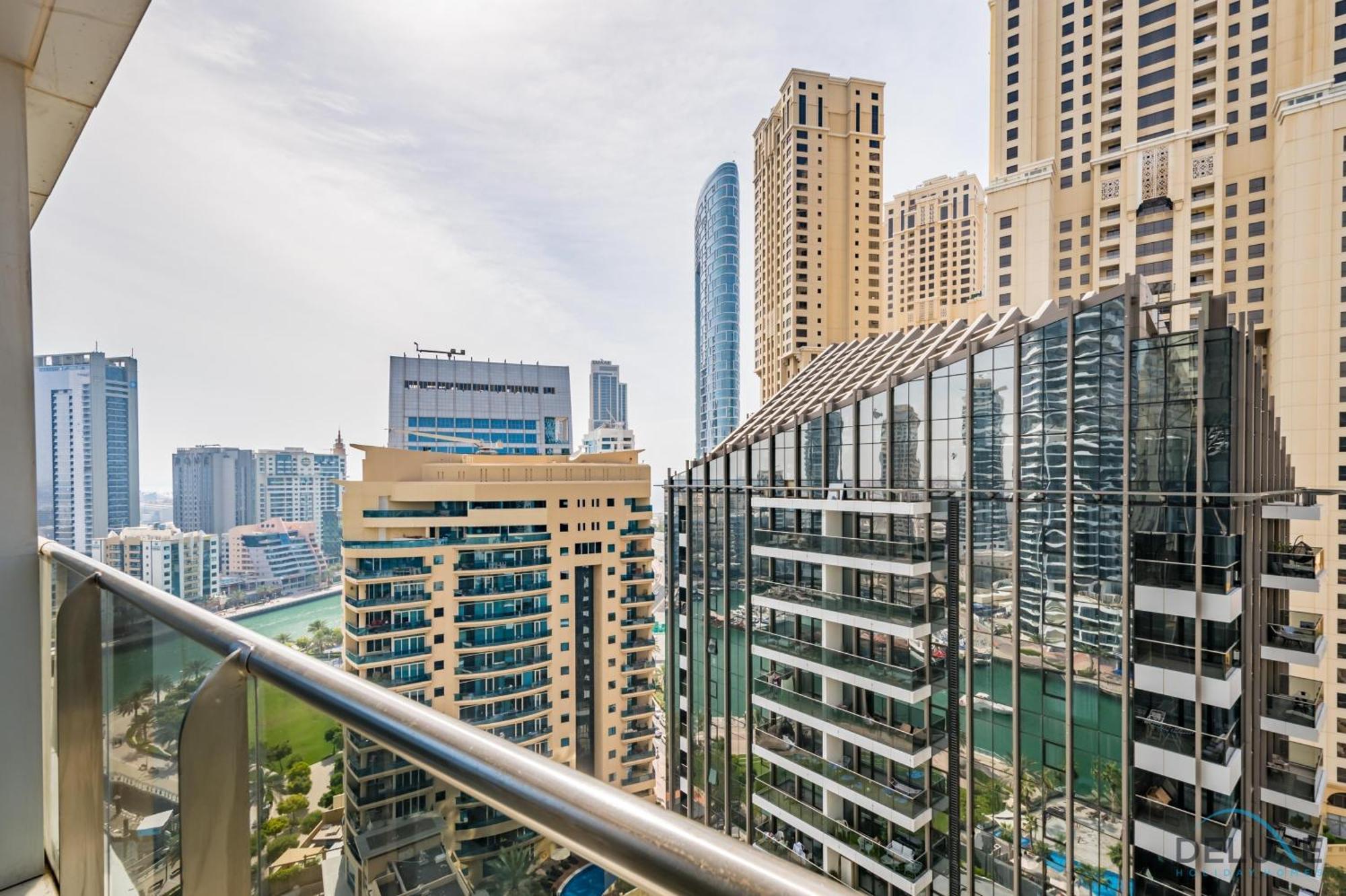 Spacious 2br At Sparkle Tower, Marina By Deluxe Homes Apartment Dubai
