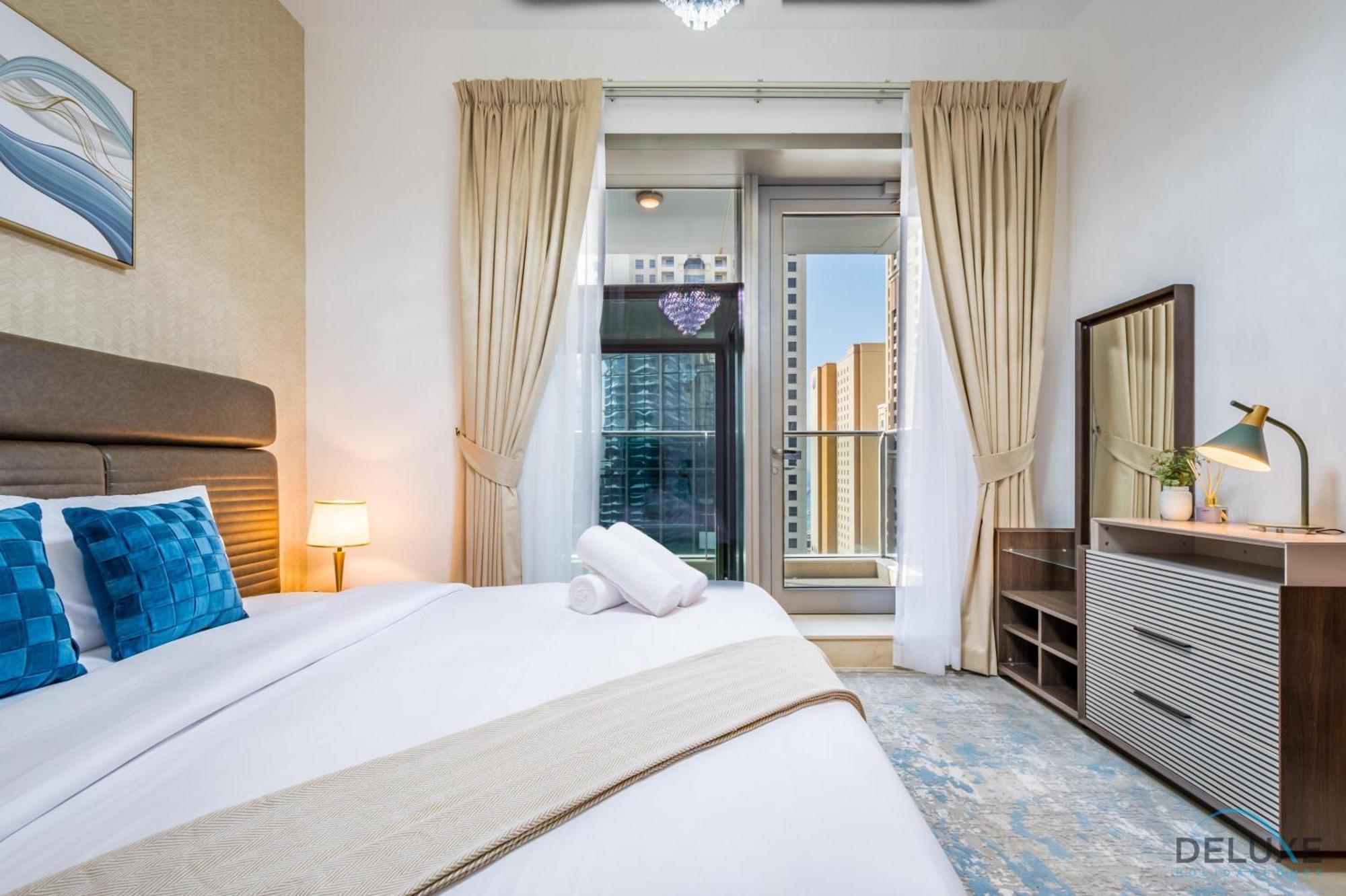 Spacious 2br At Sparkle Tower, Marina By Deluxe Homes Apartment *