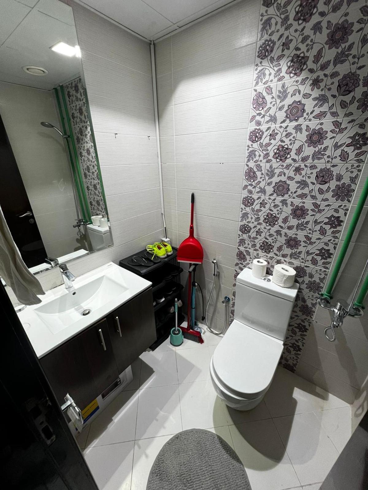 Apartment 1bhk Serviced Luxury With Kids *