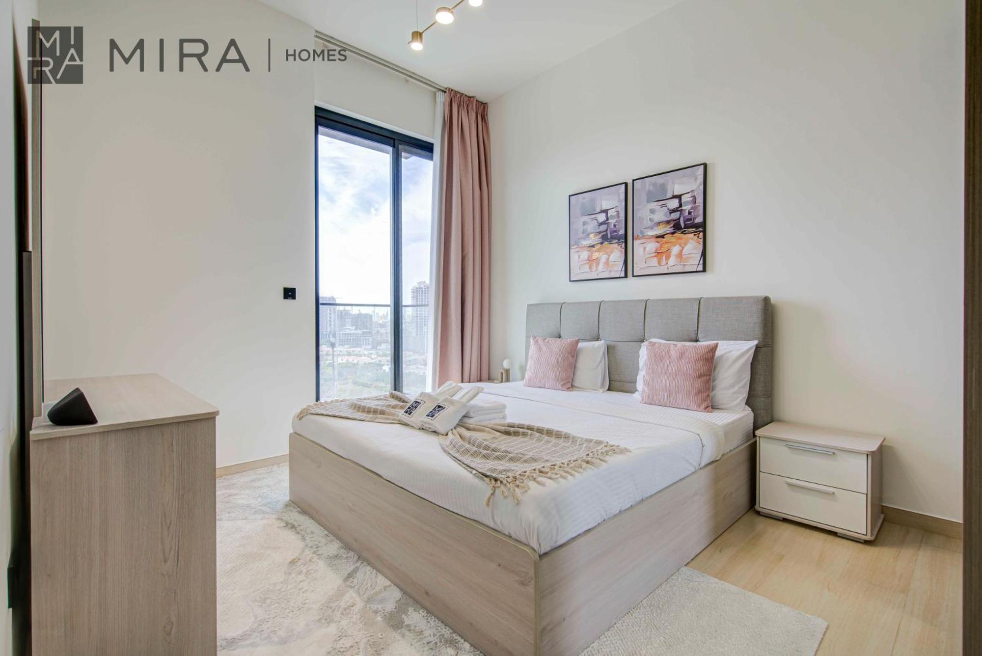 Mira Homes - Lovely Serviced With Pool Access Apartment