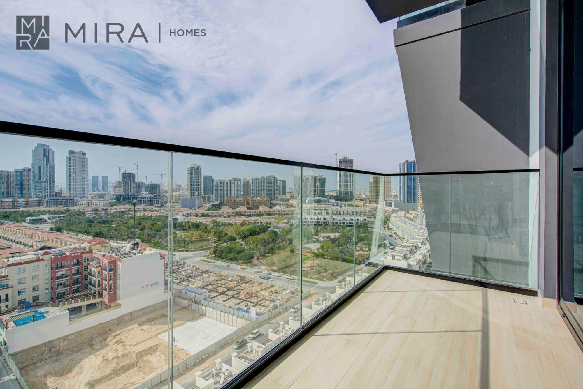 Mira Homes - Lovely Serviced With Pool Access Apartment