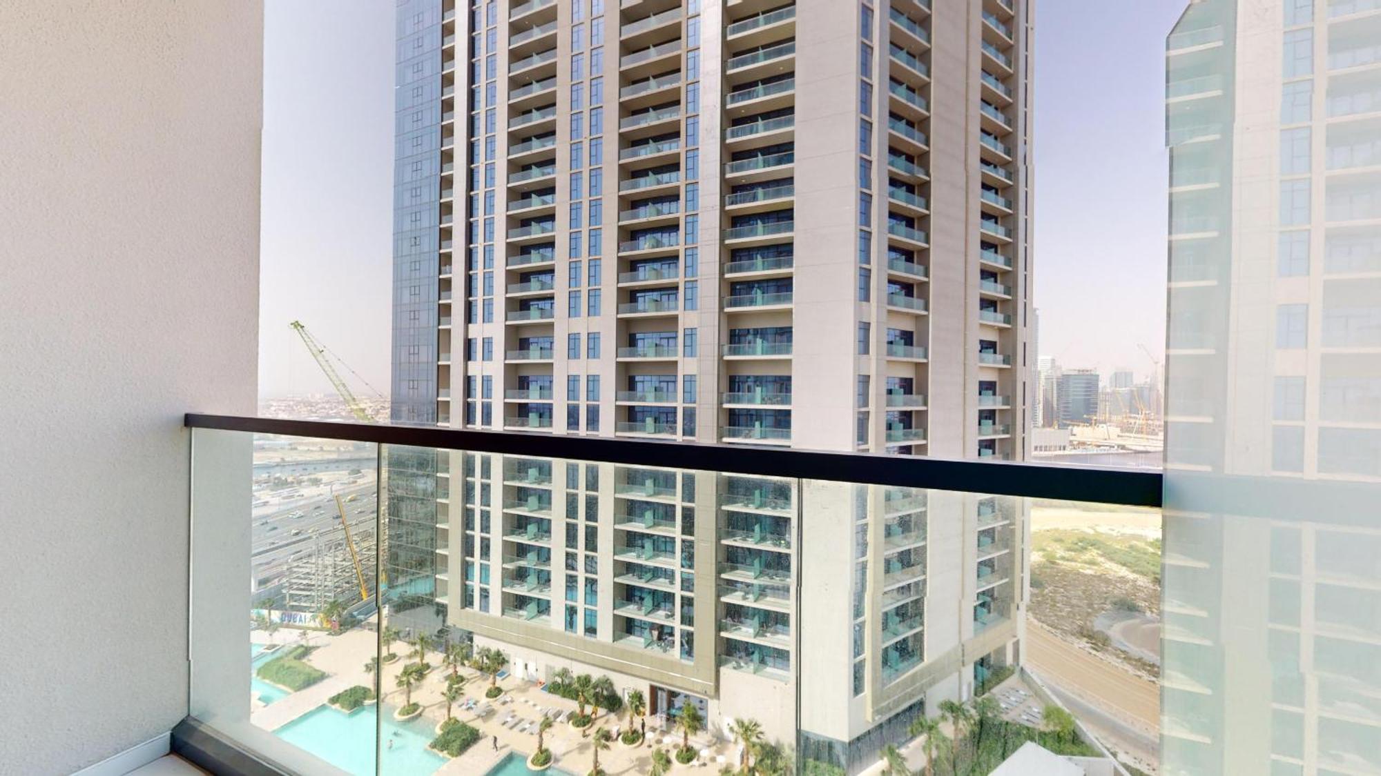 Primestay - 2br Aykon Tower - Business Bay * Dubai