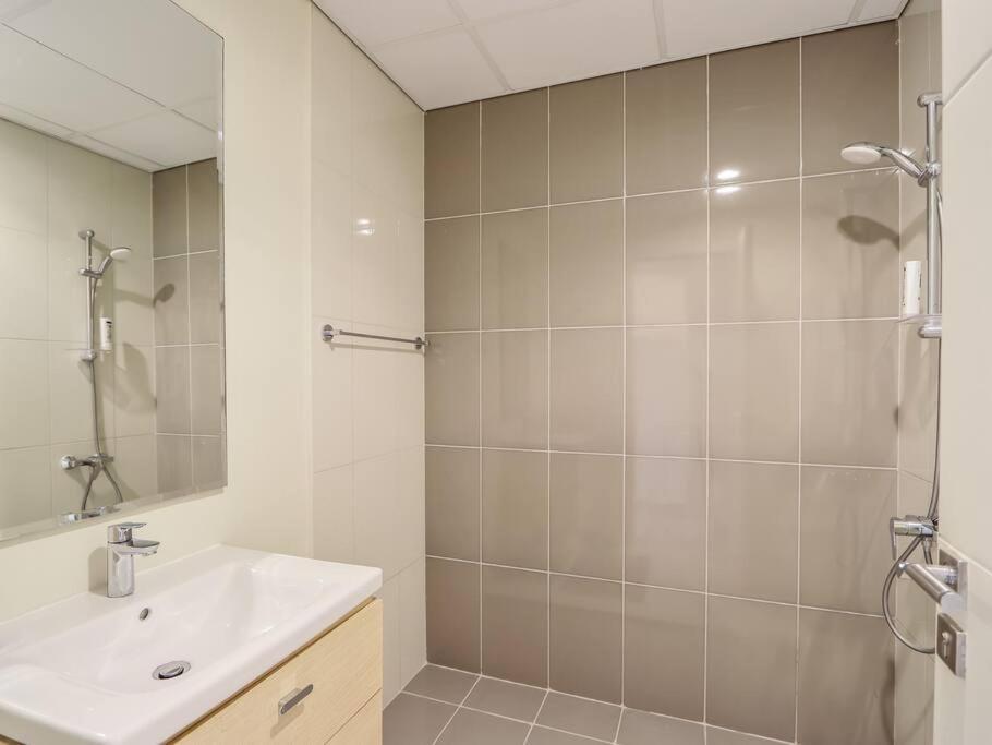 Fully Furnished With Terrace And Balcony Villa *