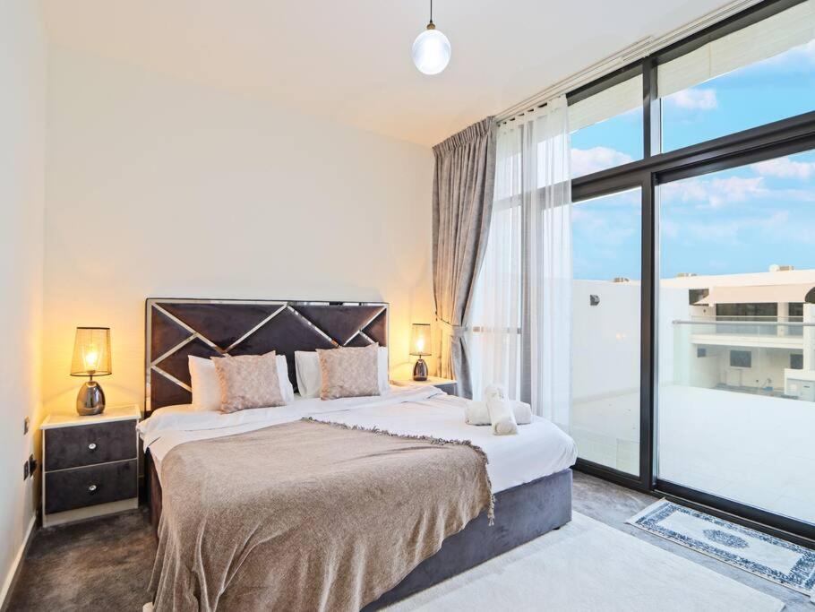 Fully Furnished With Terrace And Balcony Villa Dubai