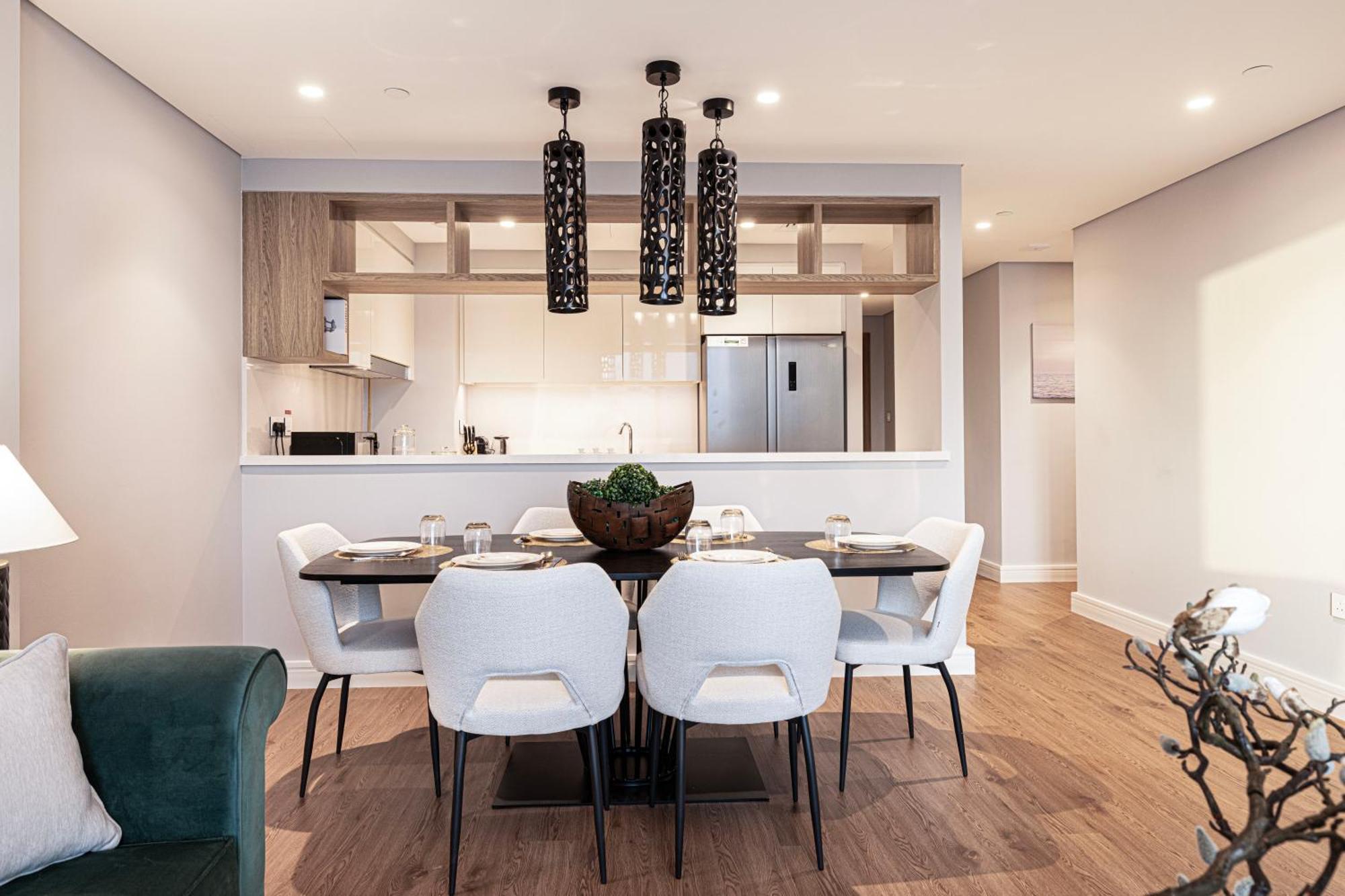 Magnificent - Luxurious 3+ 1 Bedroom With Burj Khalifa View