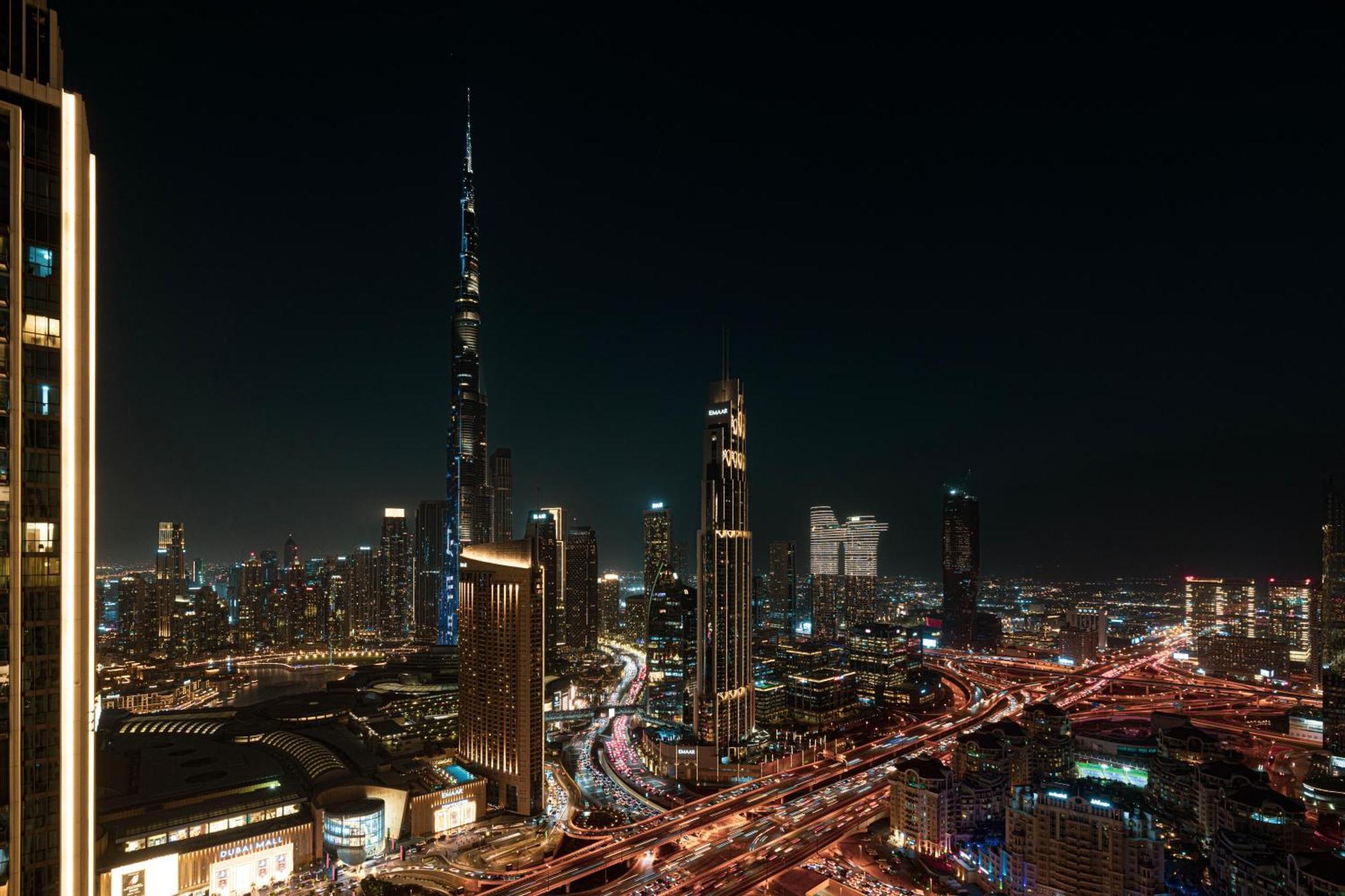 Magnificent - Luxurious 3+ 1 Bedroom With Burj Khalifa View Dubai