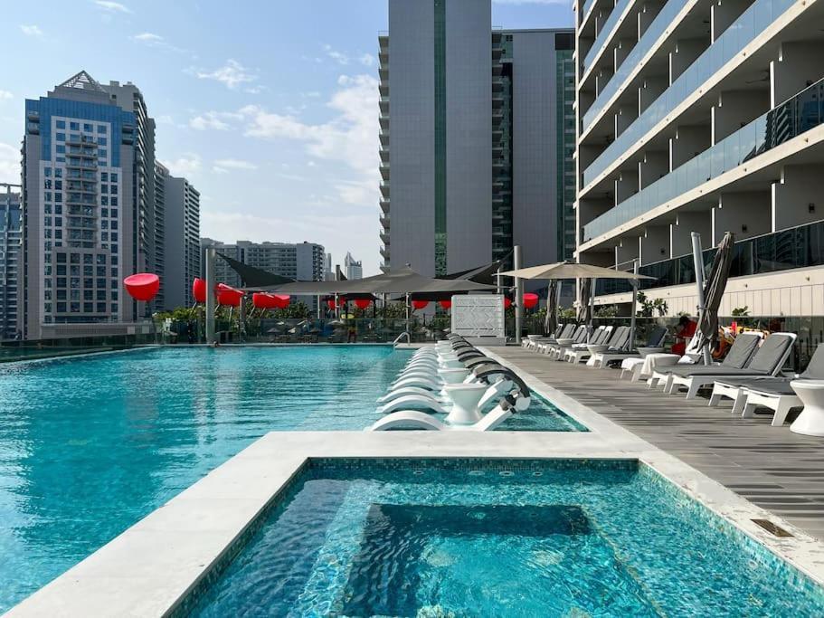 Luxury In Mag 318 Business Bay - 1523 Dubai