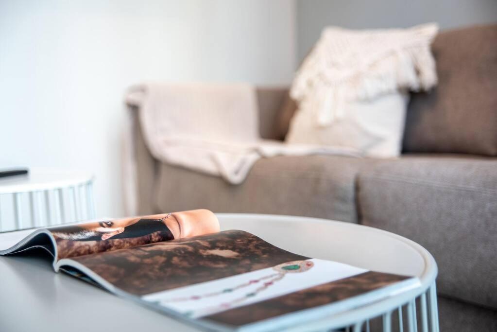 First Class 1br Extraordinary And Lavish Apartment