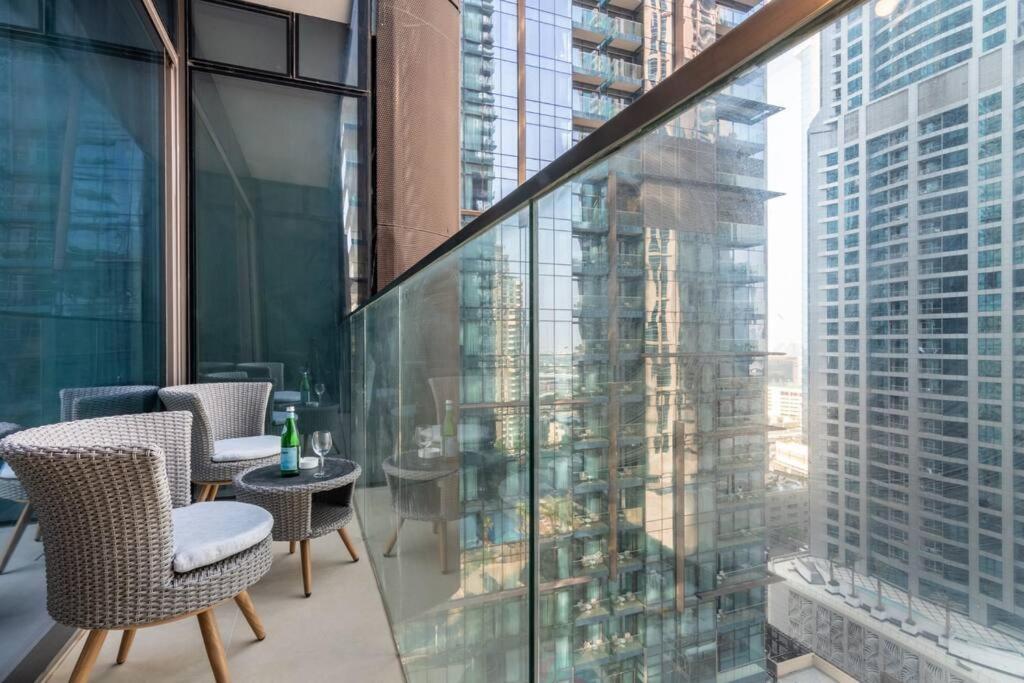 First Class 1br Extraordinary And Lavish Apartment