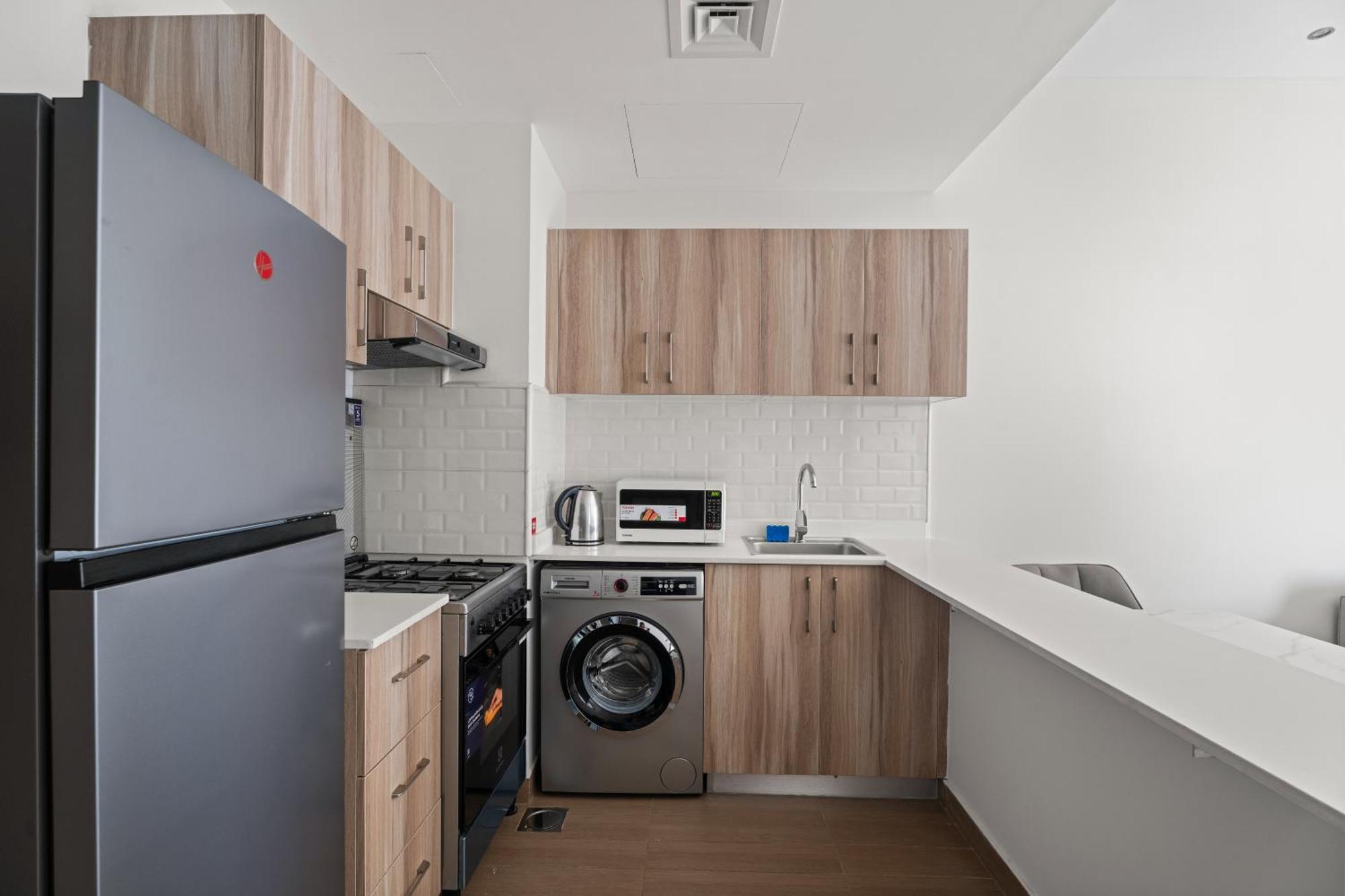 Modern 1 Bedroom In Sports