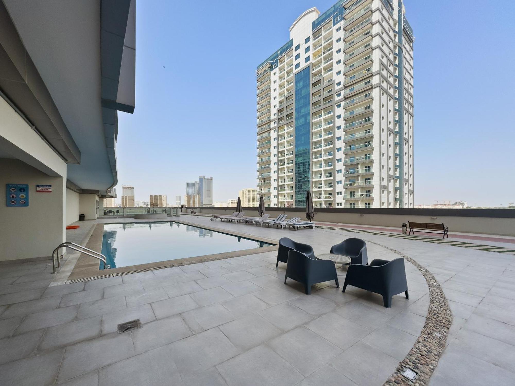 Apartment Modern 1 Bedroom In Sports *
