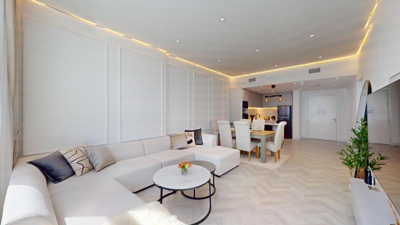 Yacht Bay Tower - Gorgeous Two Bedroom Apartment *