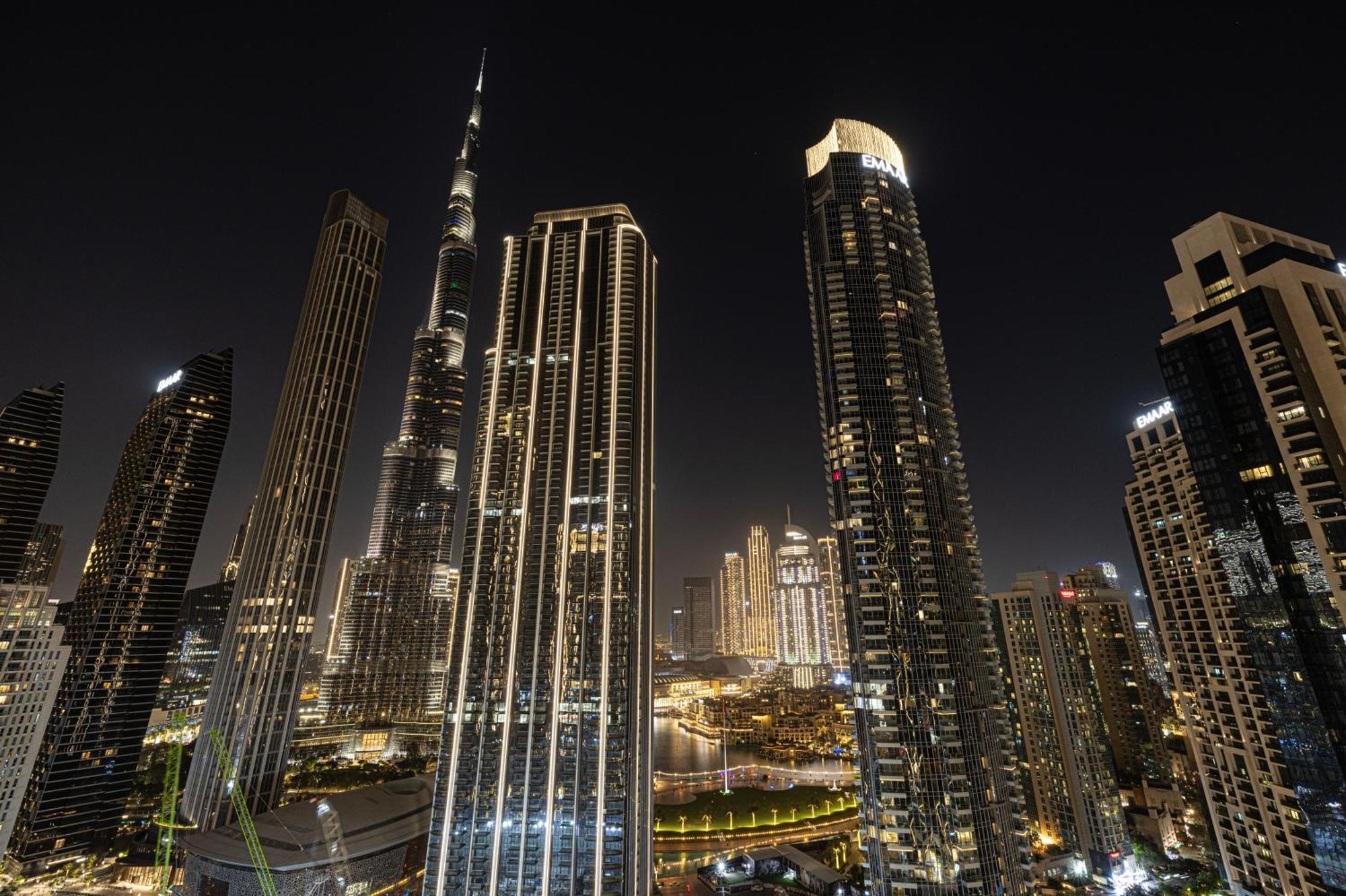 Burj Crown - Downtown Elegance Opera Boulevard View By Mall Apartment *