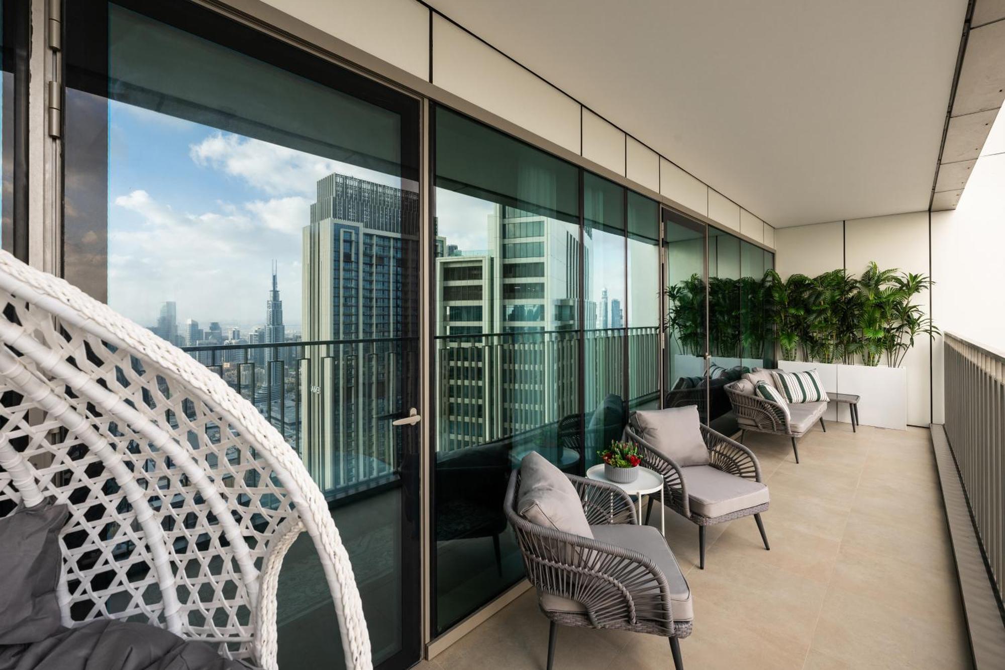 Magnificent - Lavish 3+ 1 Bedroom With Amazing Burj Khalifa View Apartment Dubai