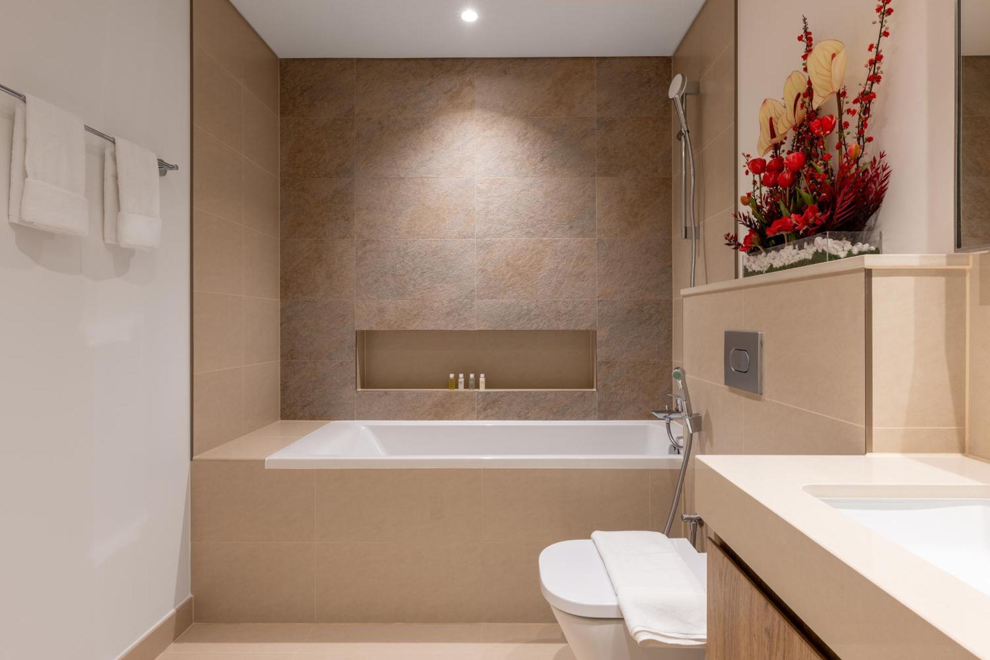 Apartment Magnificent - Lavish 3+ 1 Bedroom With Amazing Burj Khalifa View *