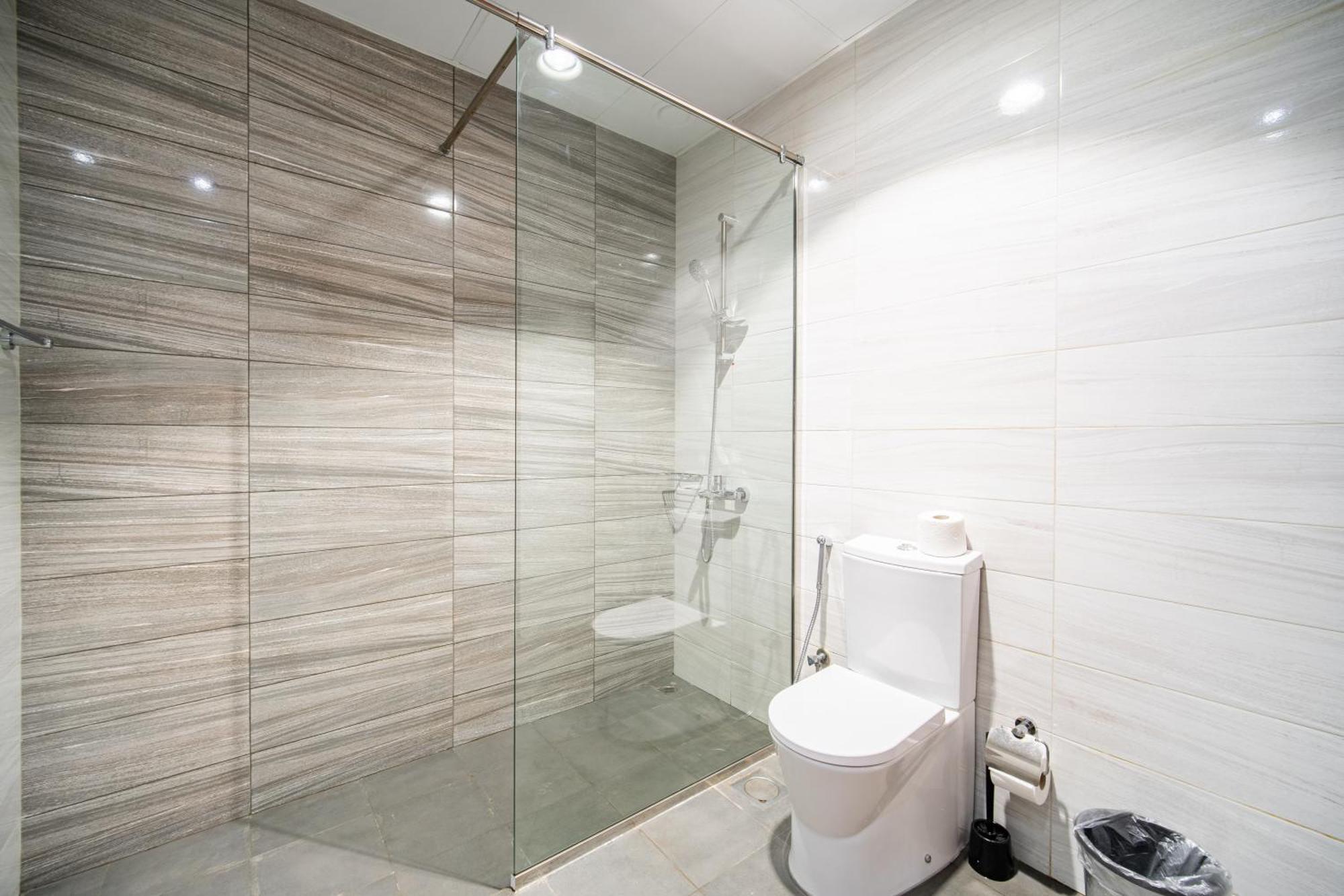 Elegant Escapes - Homely 1b In Dunya Tower Apartment Dubai