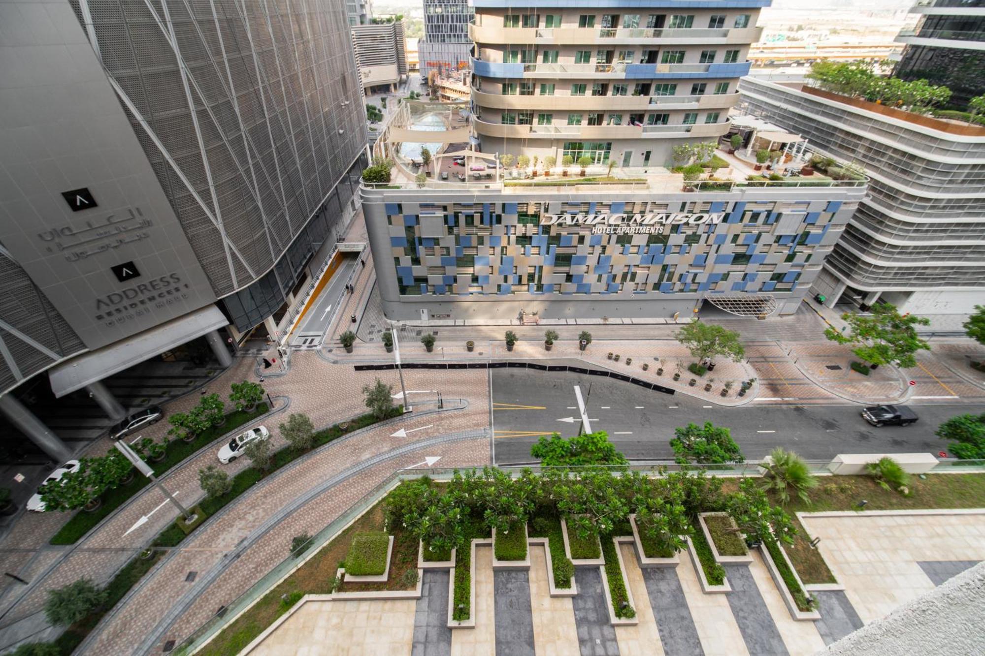 Elegant Escapes - Homely 1b In Dunya Tower Apartment