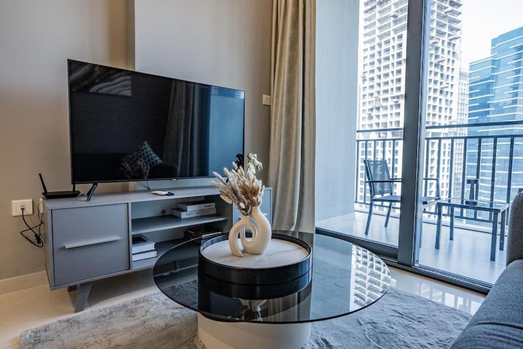 Luxury 1br Close To Burj Khalifa * Dubai