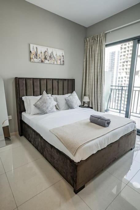 Luxury 1br Close To Burj Khalifa * Dubai