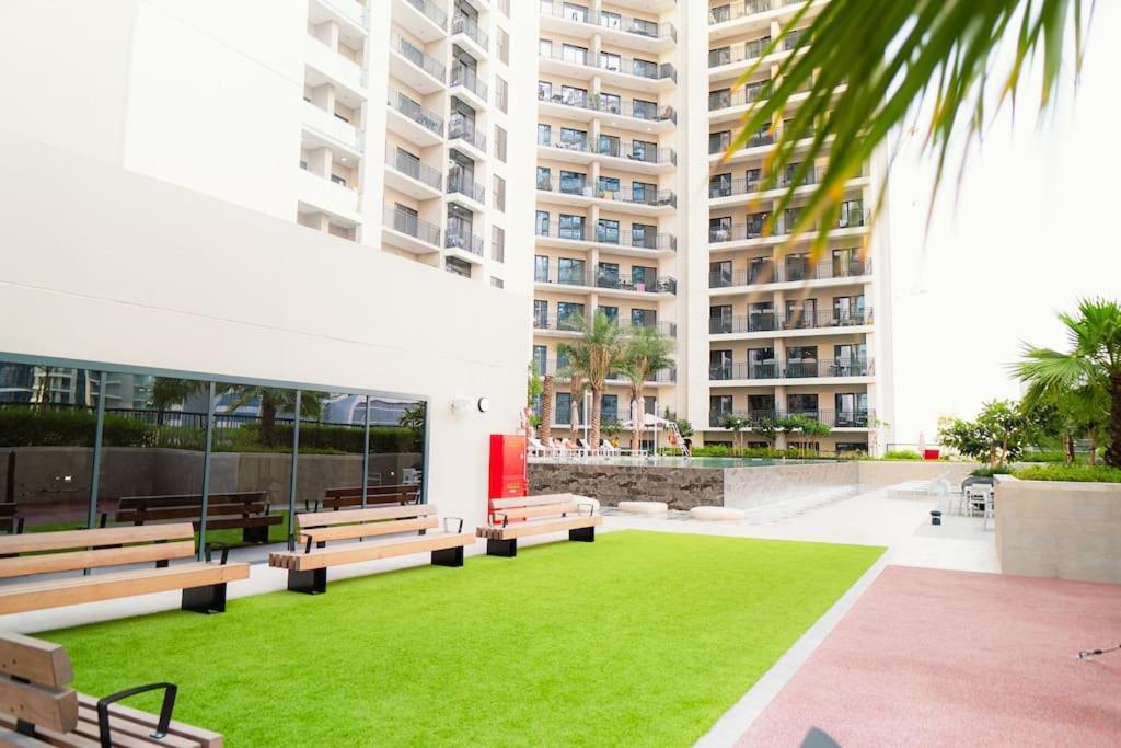 Apartment Luxury 1br Close To Burj Khalifa *