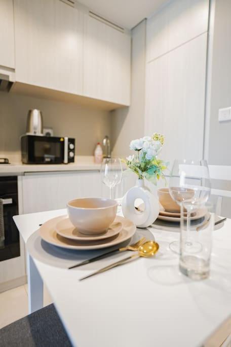 Apartment Luxury 1br Close To Burj Khalifa