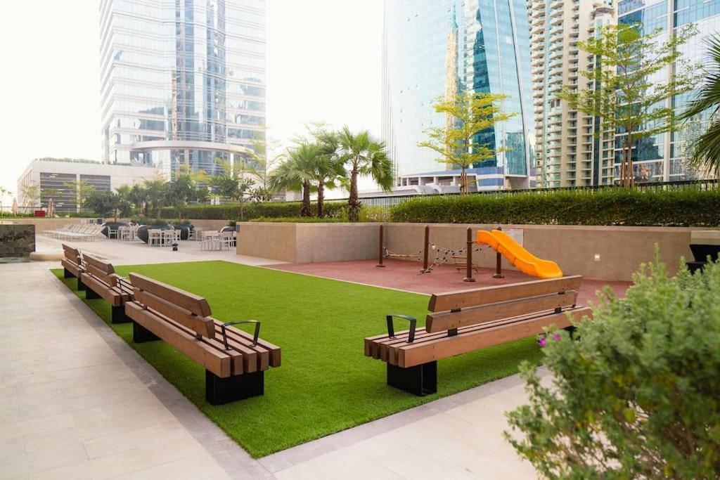 Luxury 1br Close To Burj Khalifa * Dubai