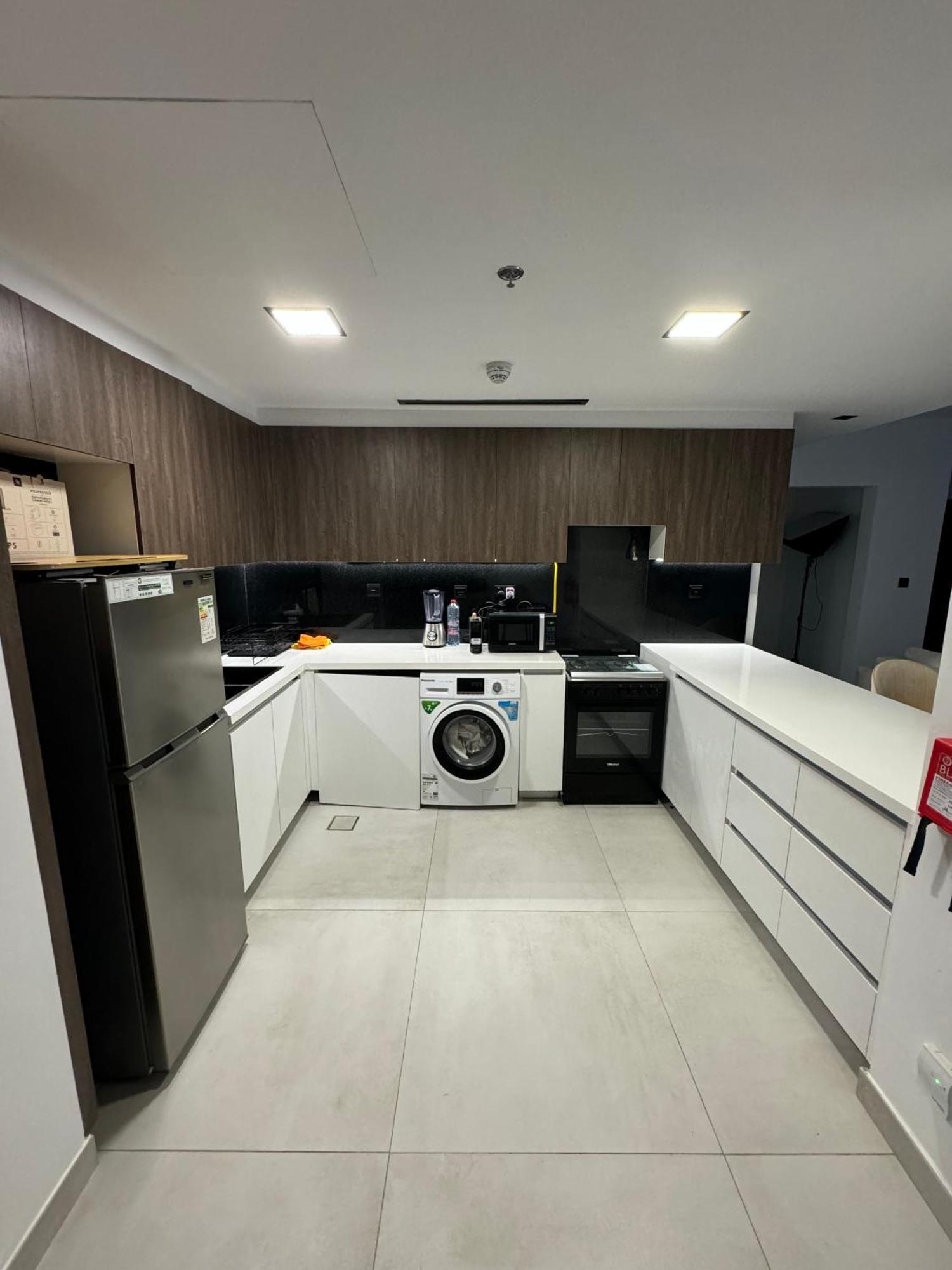 Modern & Spacious 2 Bed 2 Bath Apartment