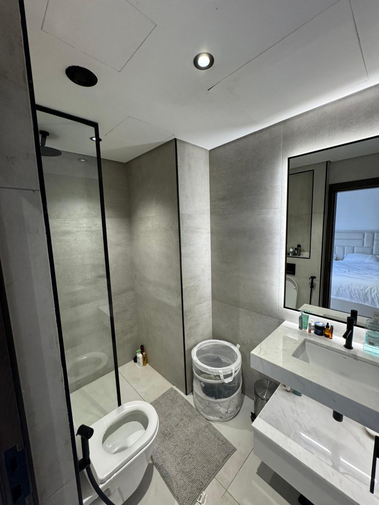Modern & Spacious 2 Bed 2 Bath Dubai