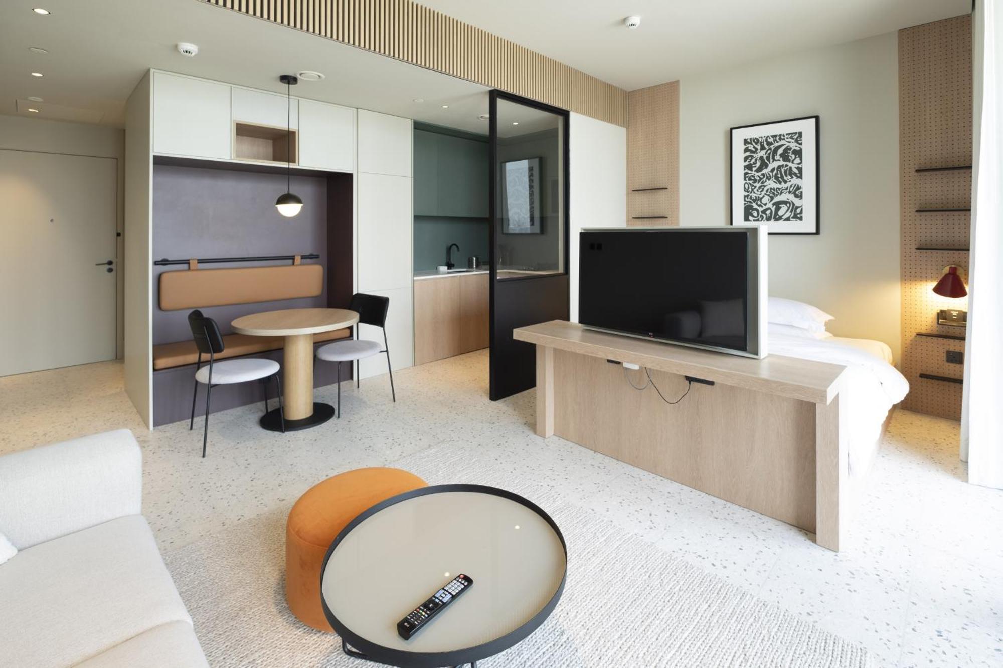 Apartment Snug At Upside Living - Business Travel Ready 2209 *