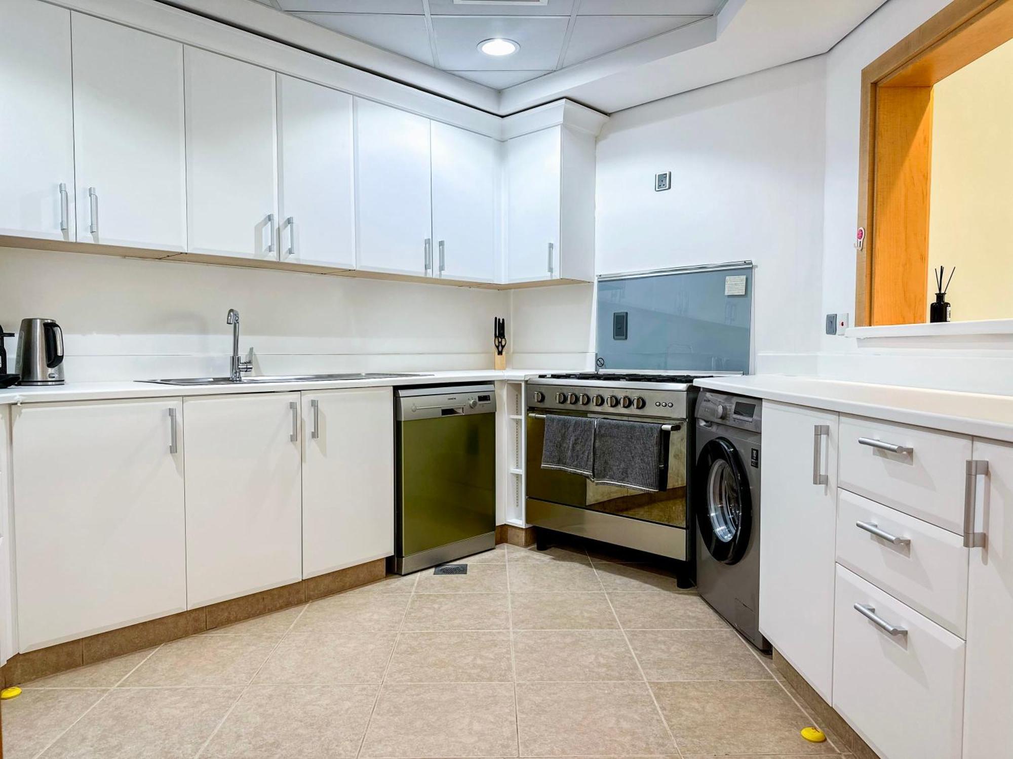 Bright 2br With Garden View - Palm Jumeirah Dubai