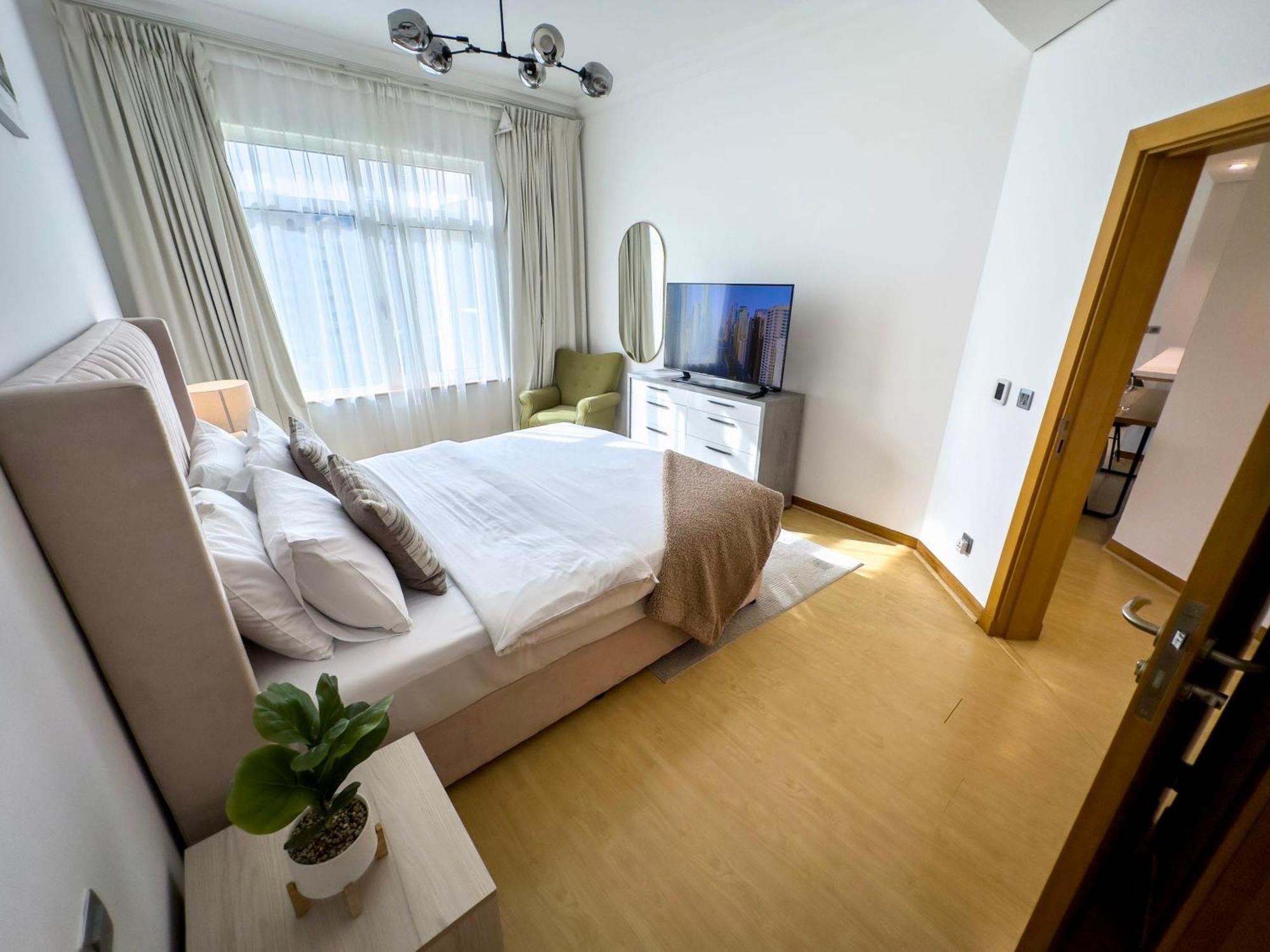 Bright 2br With Garden View - Palm Jumeirah * Dubai