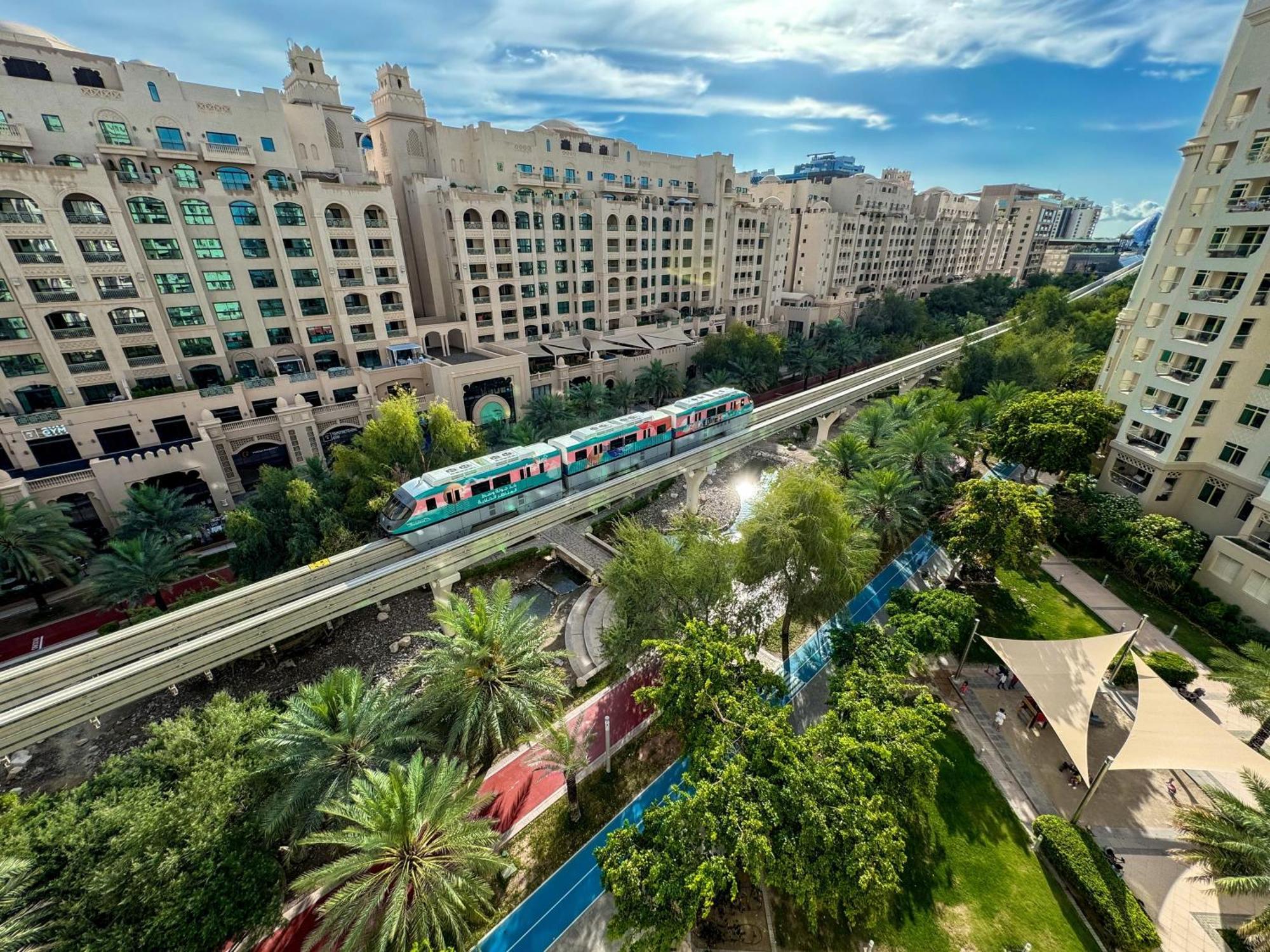Bright 2br With Garden View - Palm Jumeirah Dubai