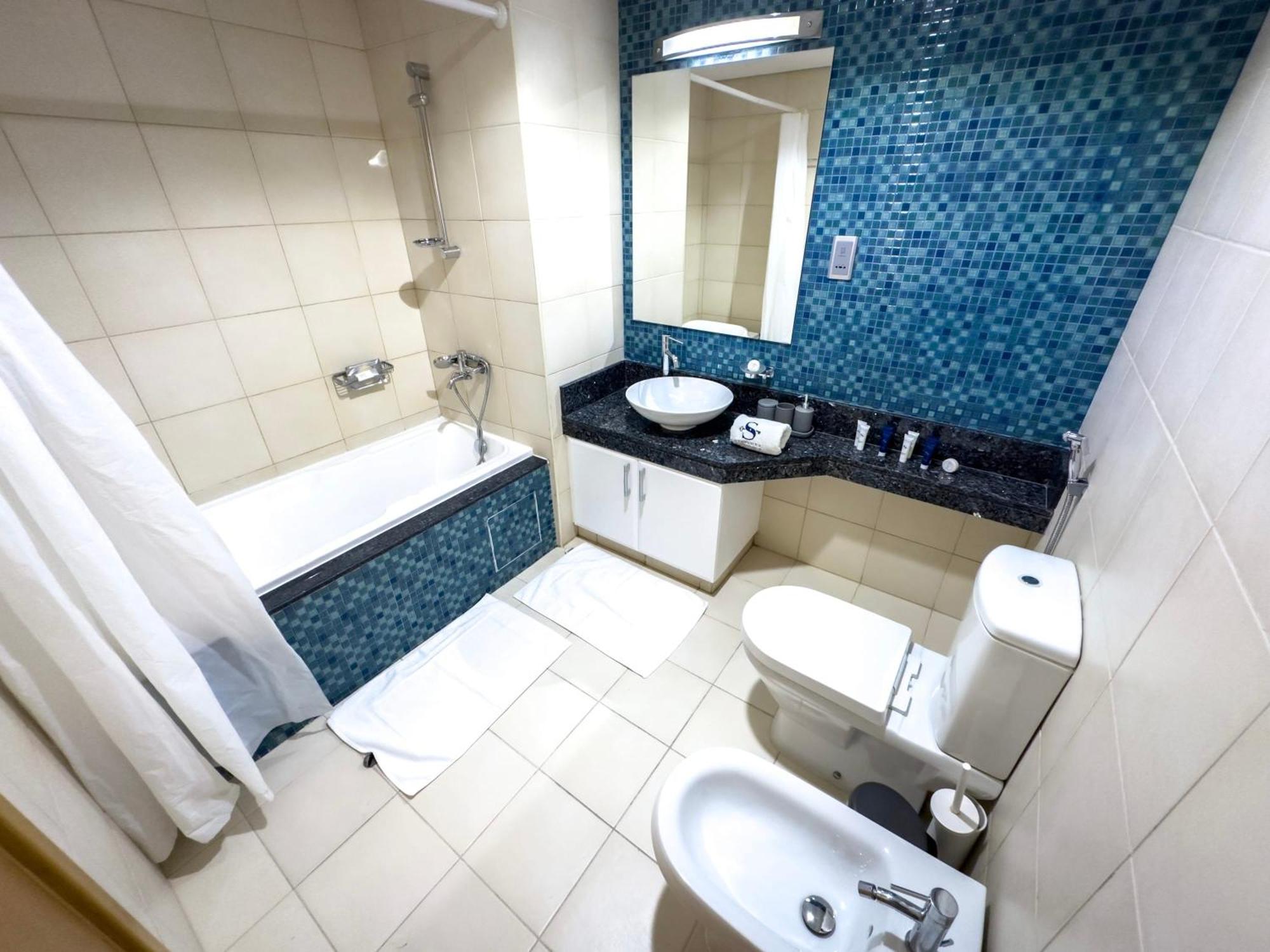 Bright 2br With Garden View - Palm Jumeirah Apartment Dubai