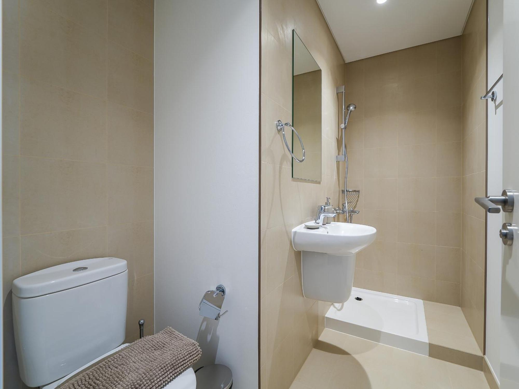 Apartment Burj Khalifa View-3br Maid, Downtown Views Ii, Zaabel Second *