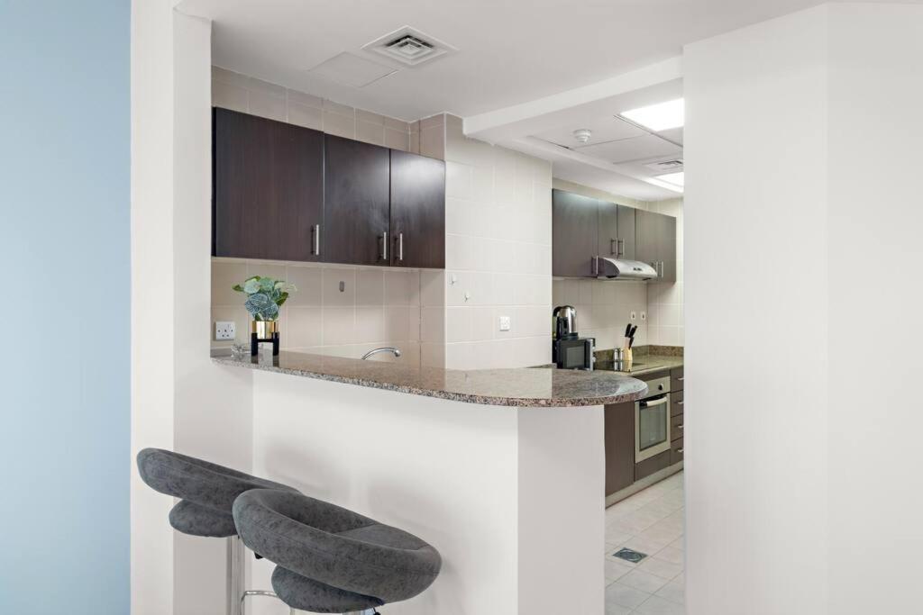First Class 2br Sophisticated Retreat Dubai