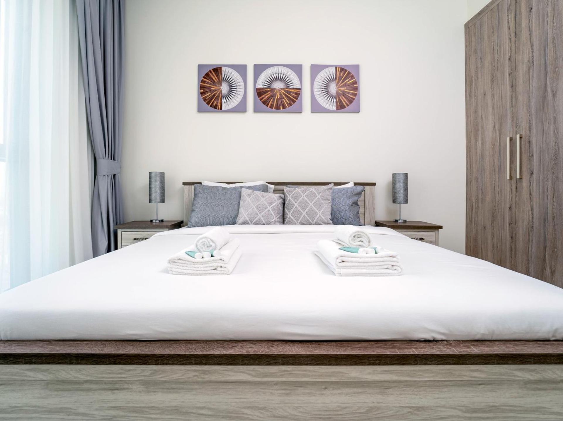 Prime Location 1br Oasis With Patio & Pool, The Bay Dubai