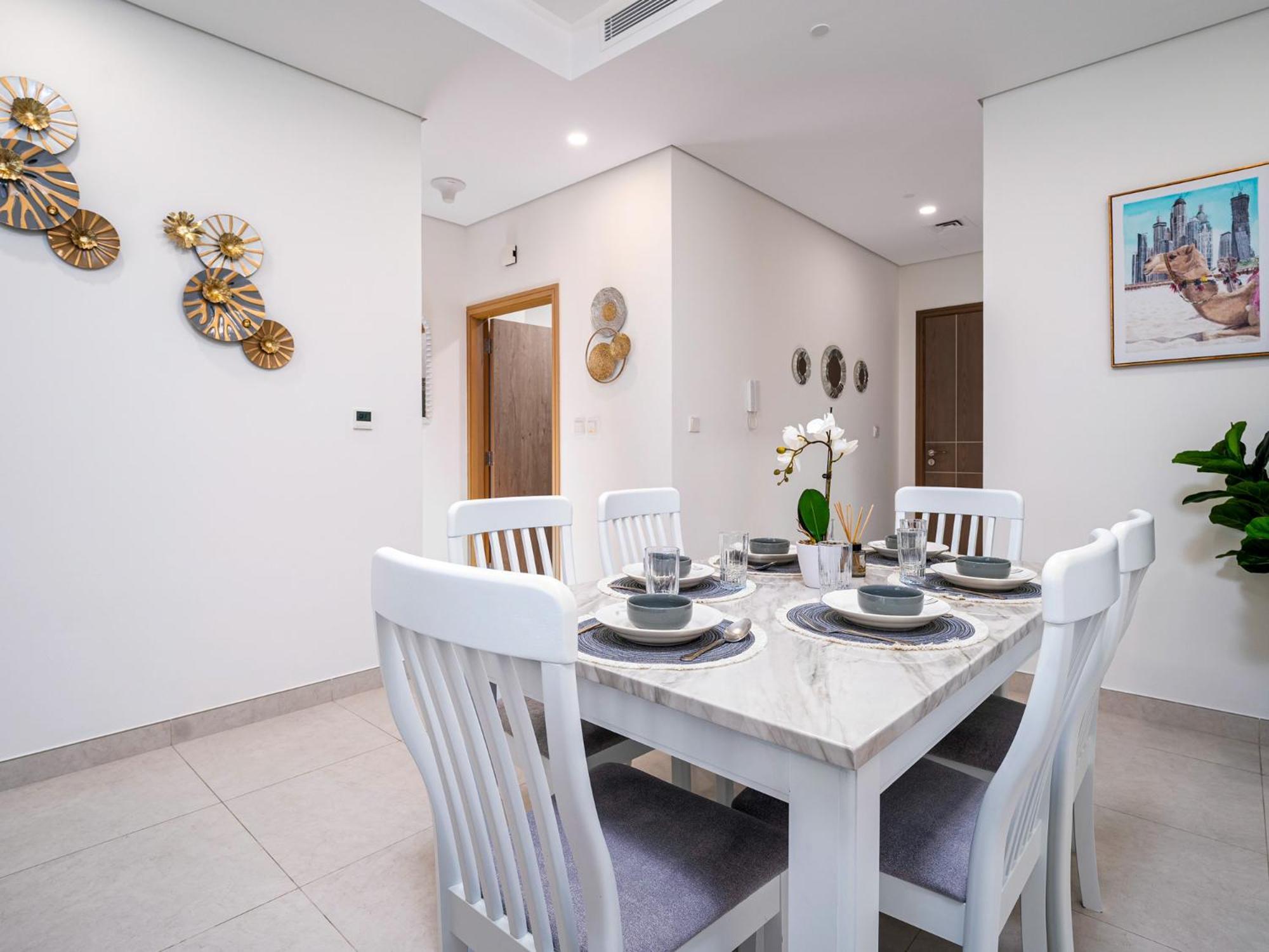Prime Location 1br Oasis With Patio & Pool, The Bay Apartment Dubai
