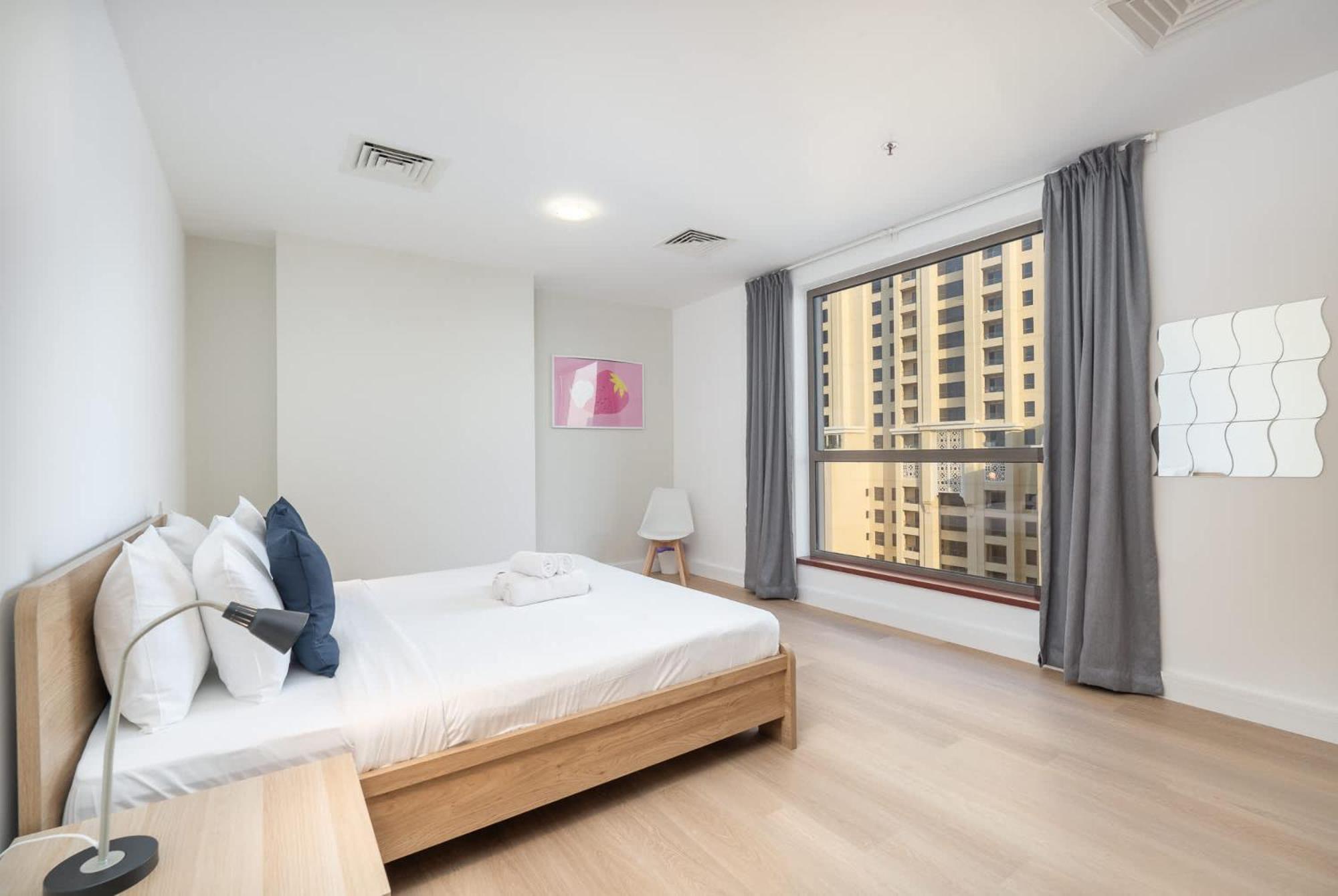 Apartment 2 Bedroom For 6 With Sea Views In Shams 4 Jbr *