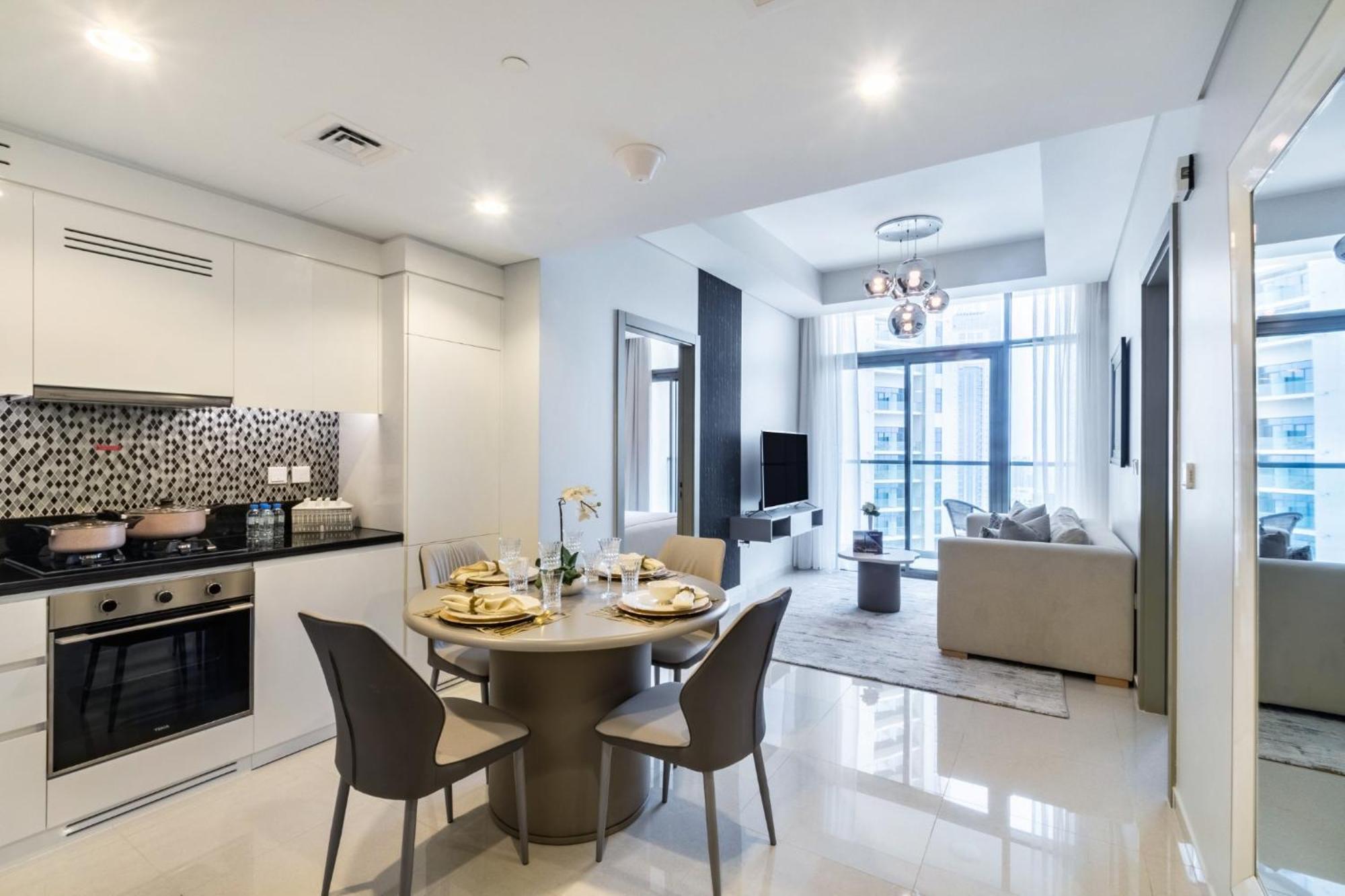 Apartment Dream - Aykon Tower With Stunning View