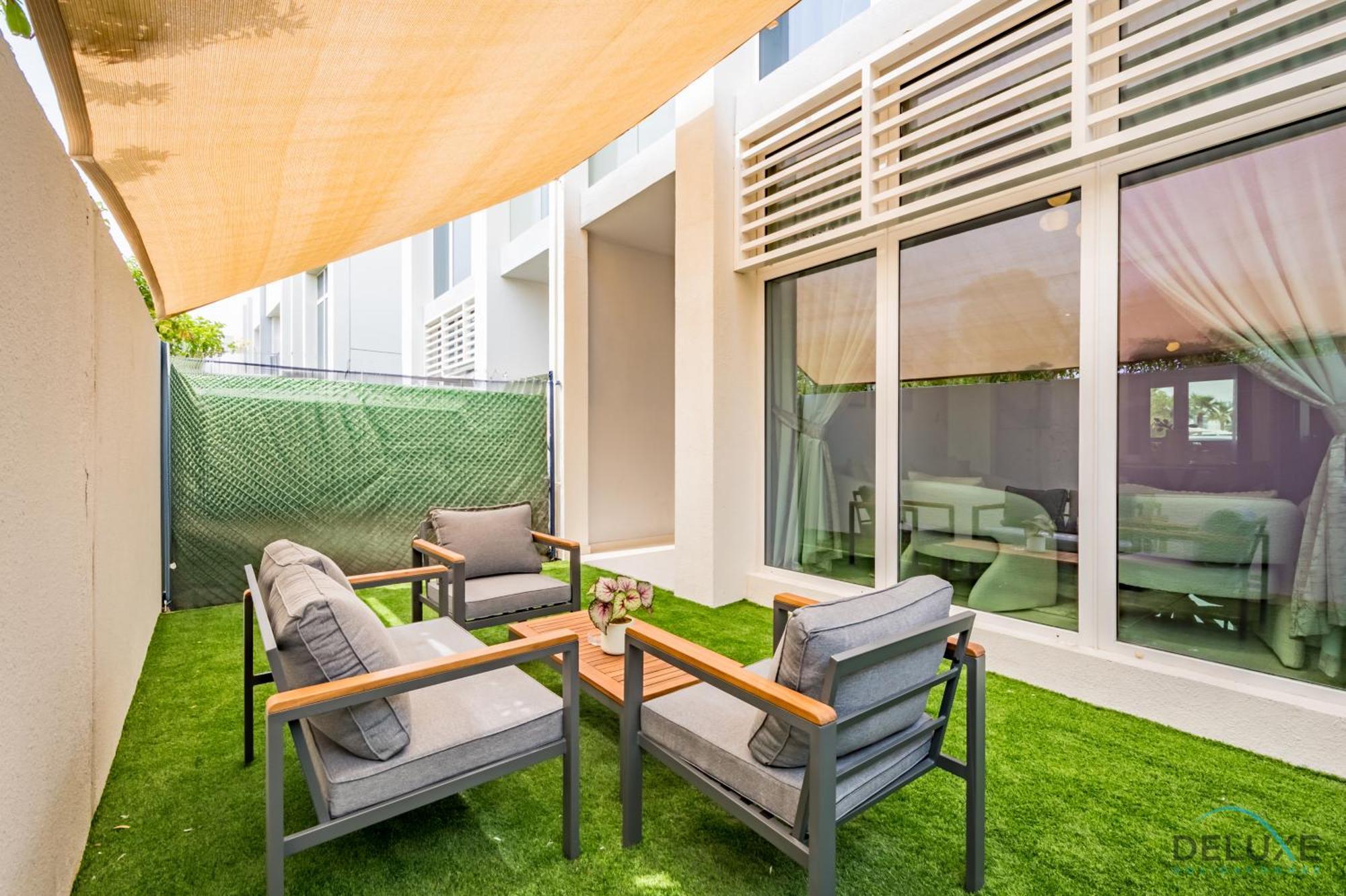 Stylish 1br In Damac Hills 2 Avencia 45, Dubailand By Deluxe Homes Apartment Dubai