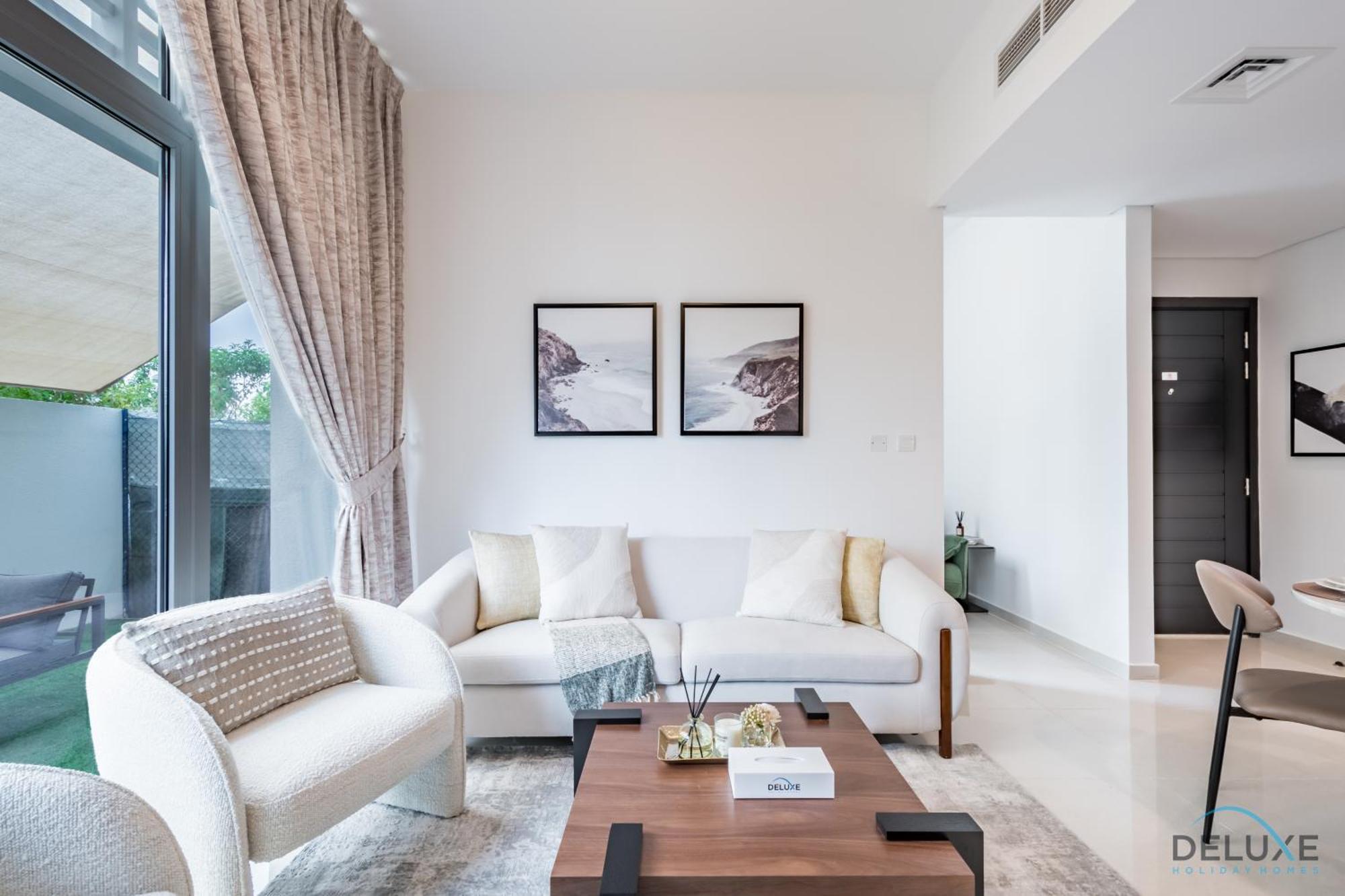 Stylish 1br In Damac Hills 2 Avencia 45, Dubailand By Deluxe Homes Dubai