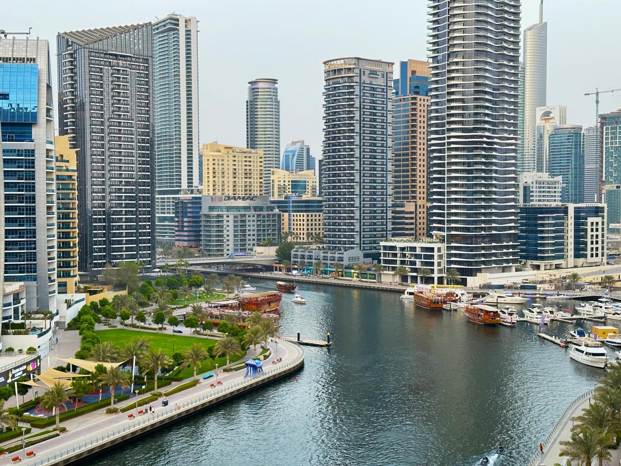 Apartment Luxury Rooftop Pool With Full Marina View 45 Percent Off *