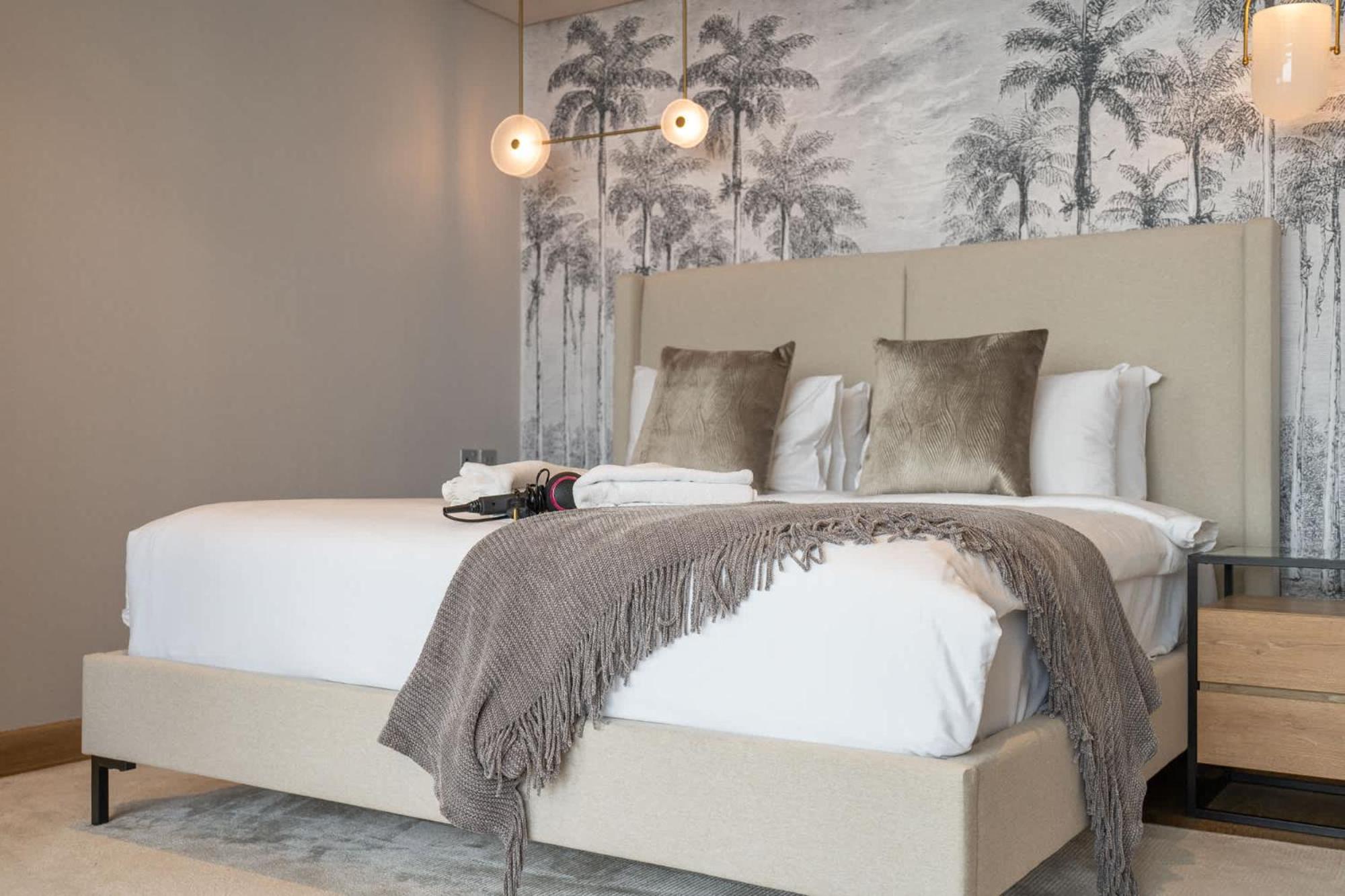 Apartment Stylish With Impressive Decor And Furniture At Sky Garden! Dubai