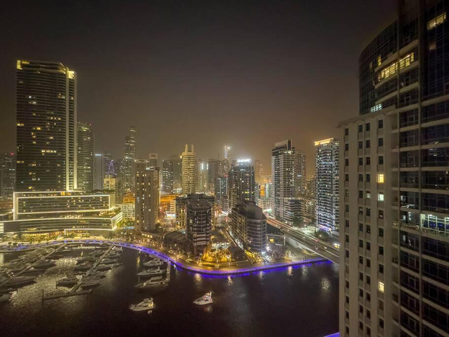 First Class 3br Stylish Sanctuary * Dubai
