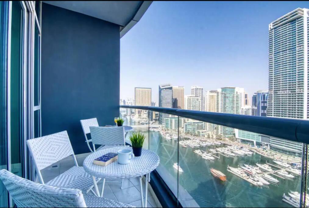First Class 3br Stylish Sanctuary * Dubai