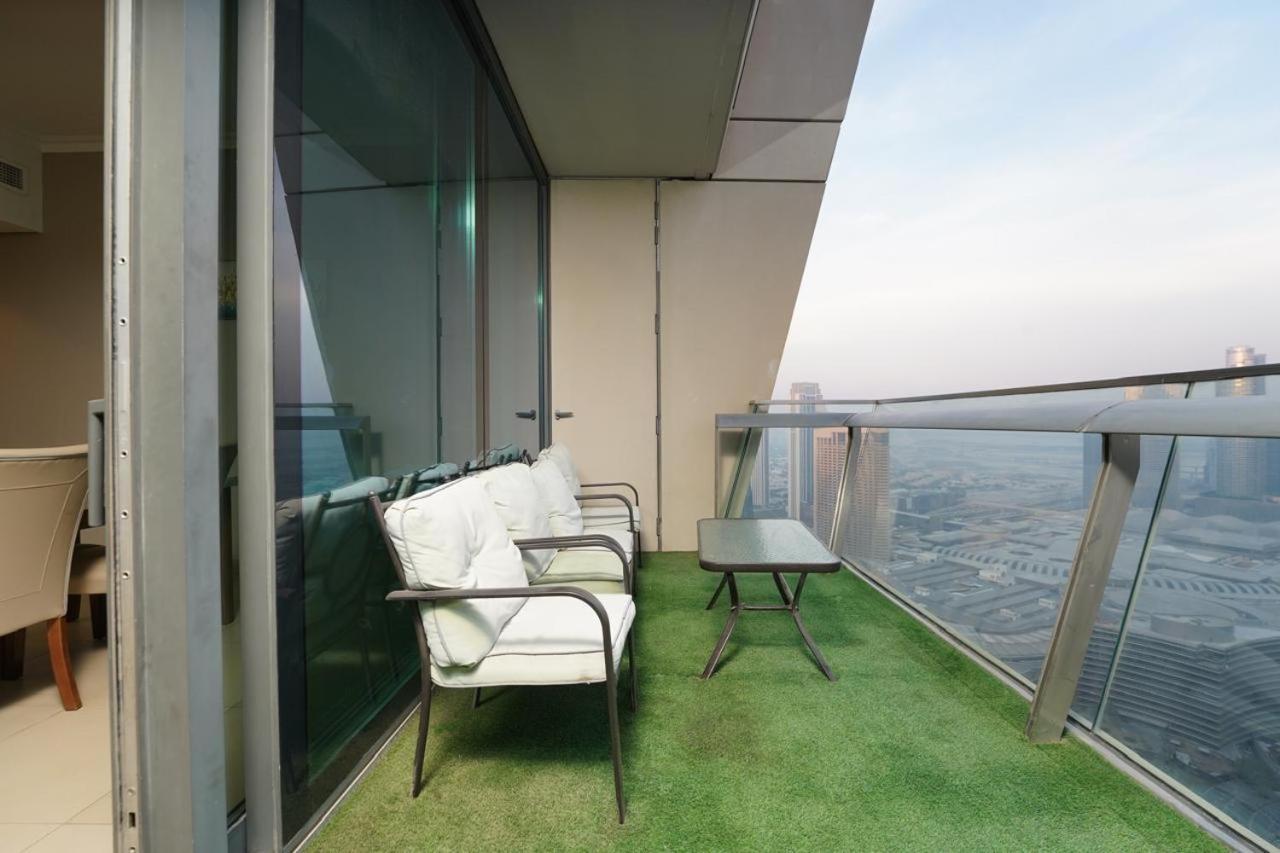 Amakin Burj Vista Tower 1