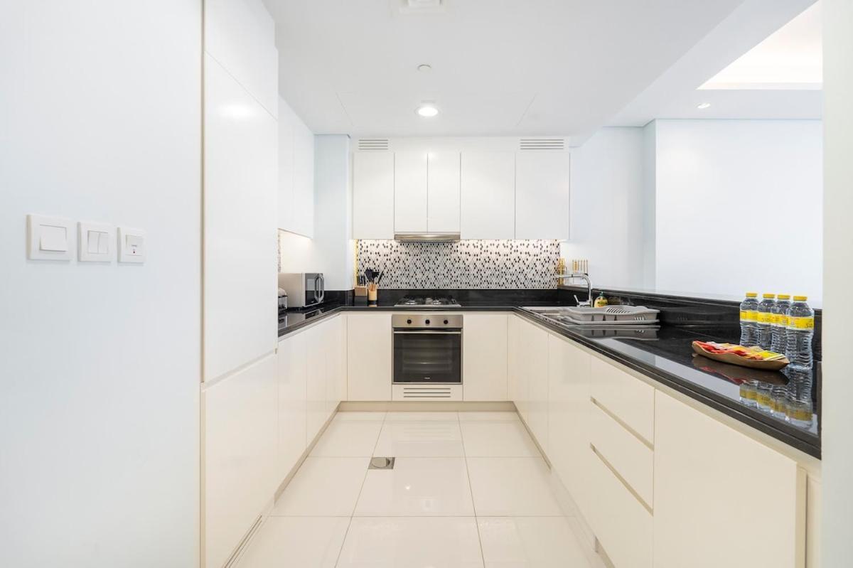 Apartment Prestigious 2-bedroom With Easy City Access In Business Bay Dubai