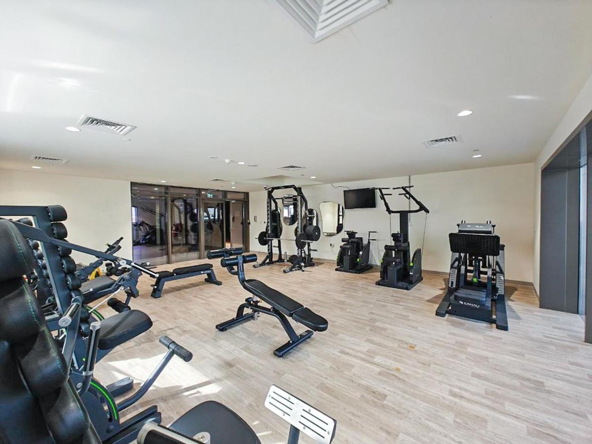 Apartment Awesome At Park View Tower In Jvc With Skyline Views