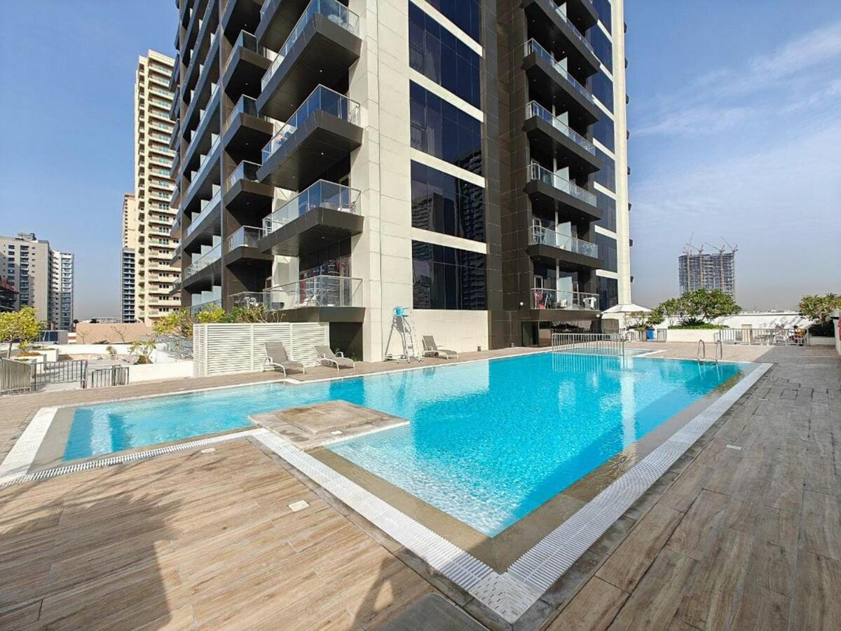 Awesome At Park View Tower In Jvc With Skyline Views * Dubai